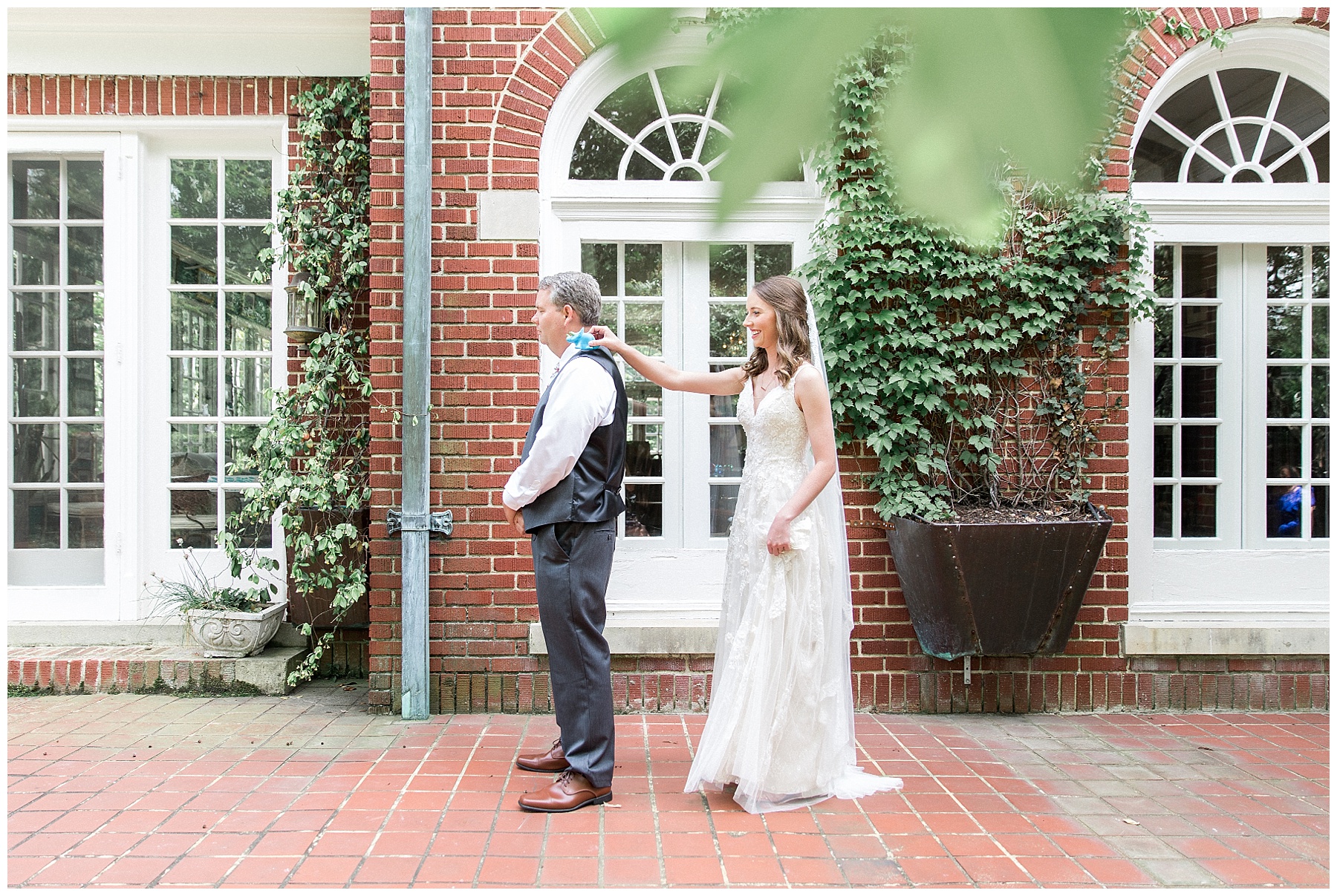 the leaning tree wedding day-raleigh wedding photographer-tiffany l johnson photography_0061.jpg