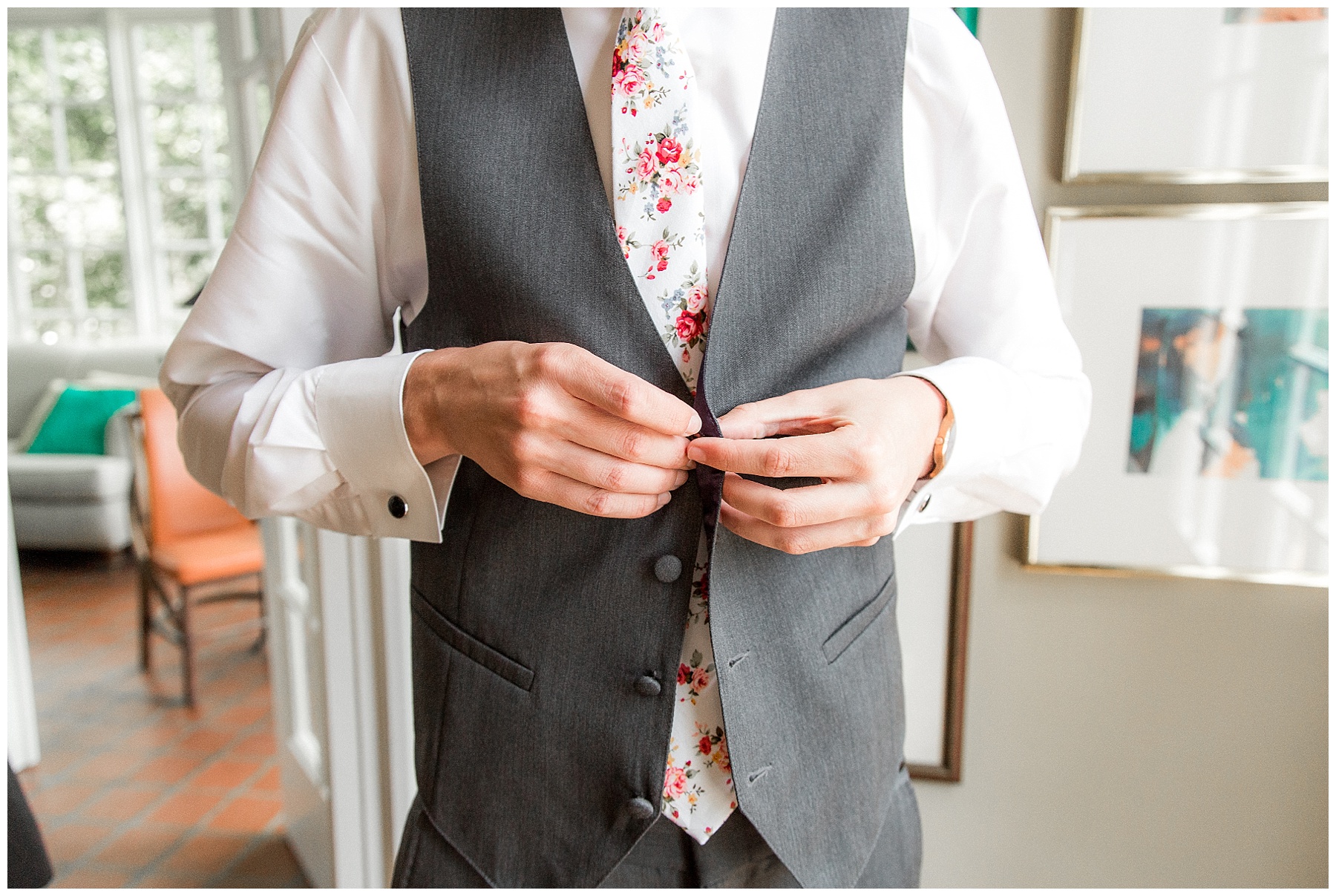 the leaning tree wedding day-raleigh wedding photographer-tiffany l johnson photography_0085.jpg