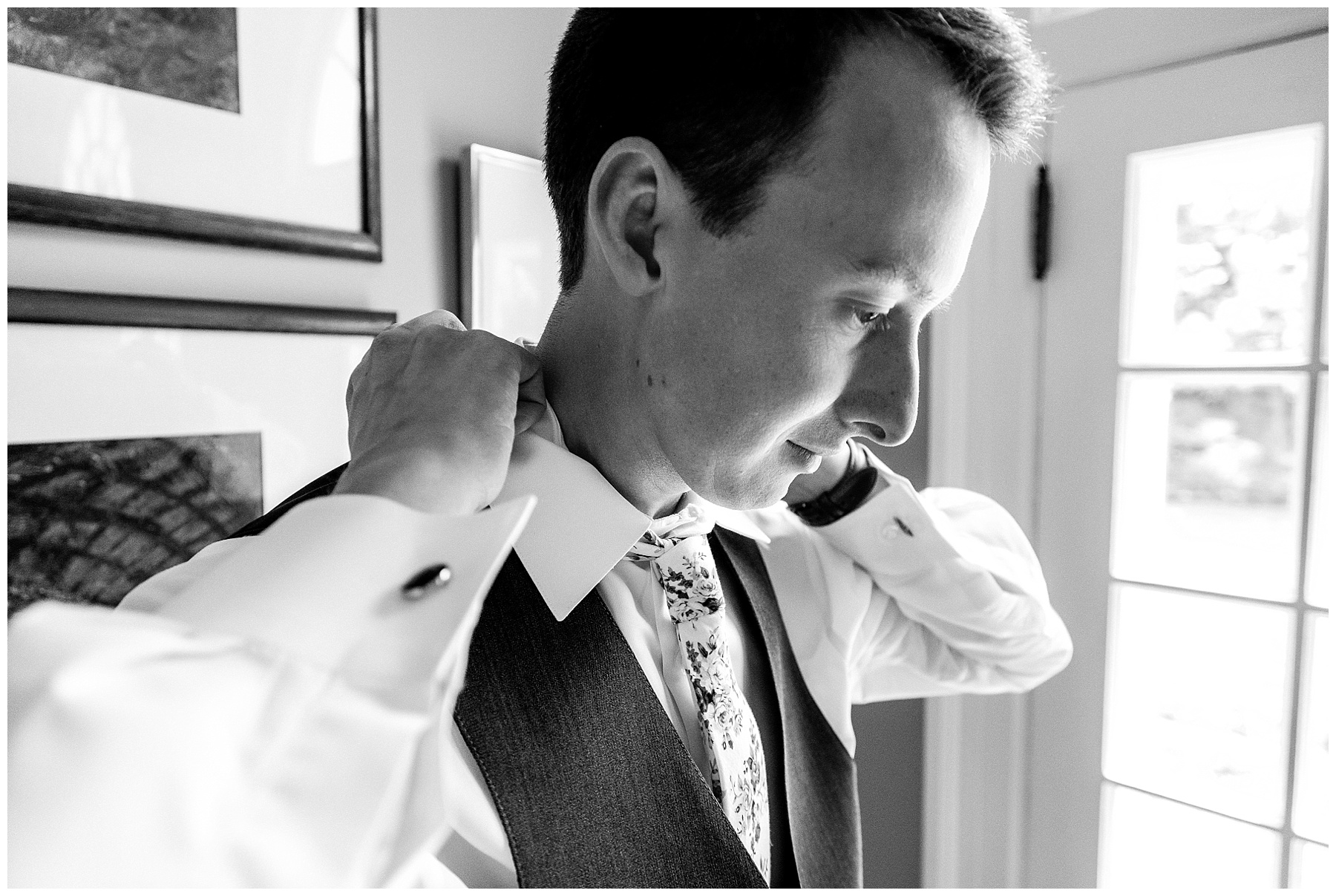 the leaning tree wedding day-raleigh wedding photographer-tiffany l johnson photography_0086.jpg