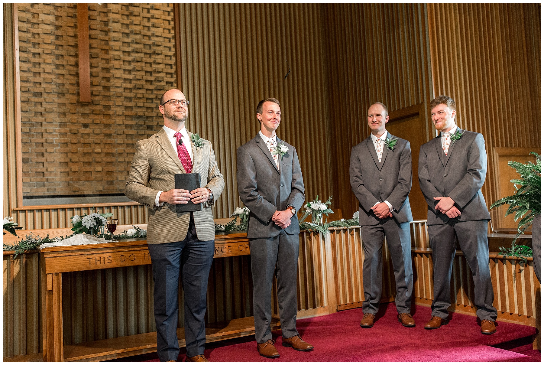 the leaning tree wedding day-raleigh wedding photographer-tiffany l johnson photography_0105.jpg
