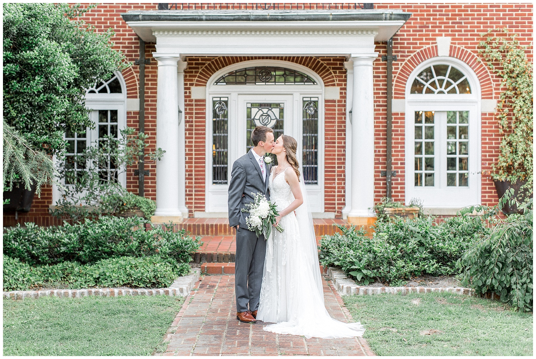 the leaning tree wedding day-raleigh wedding photographer-tiffany l johnson photography_0133.jpg