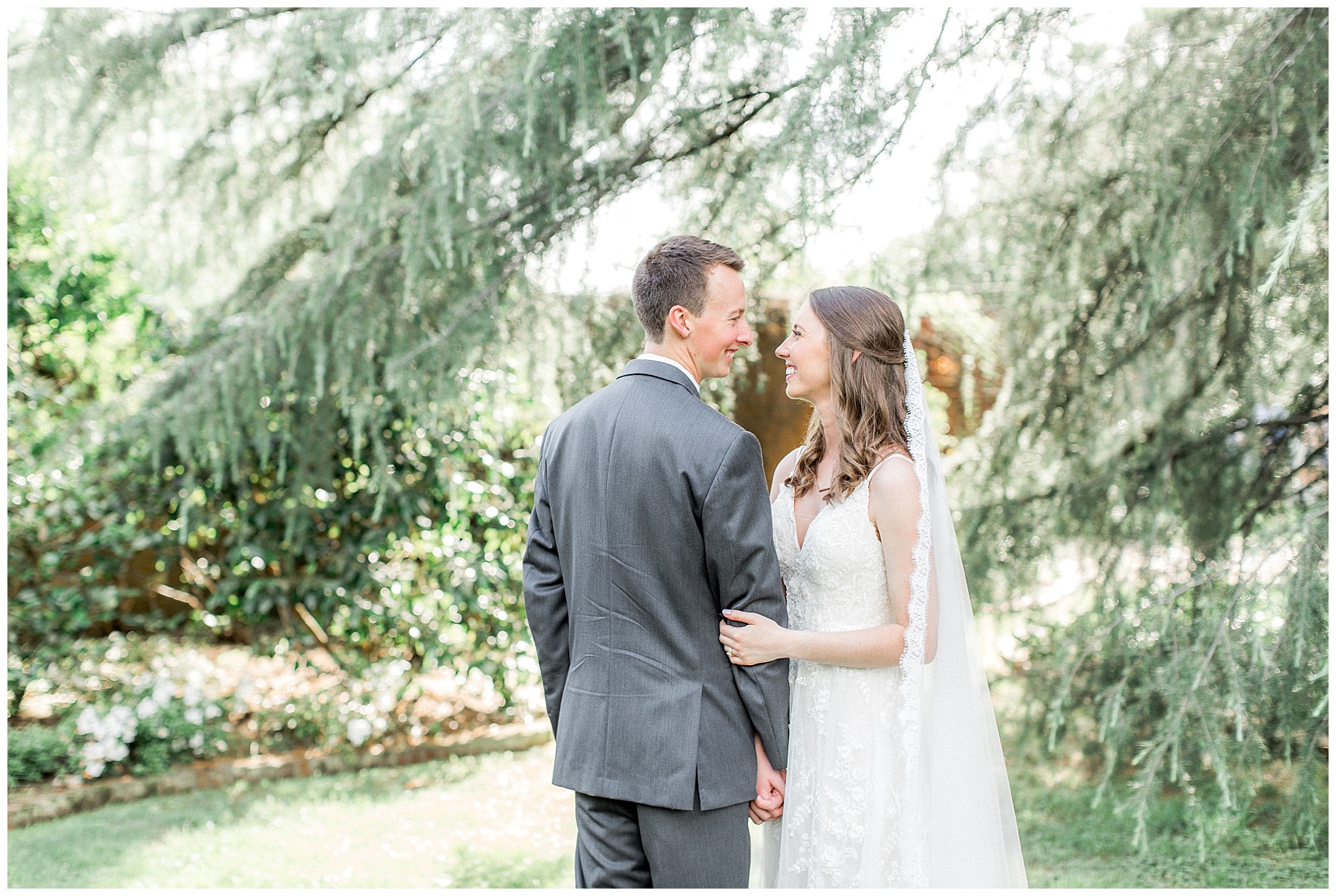 the leaning tree wedding day-raleigh wedding photographer-tiffany l johnson photography_0152.jpg