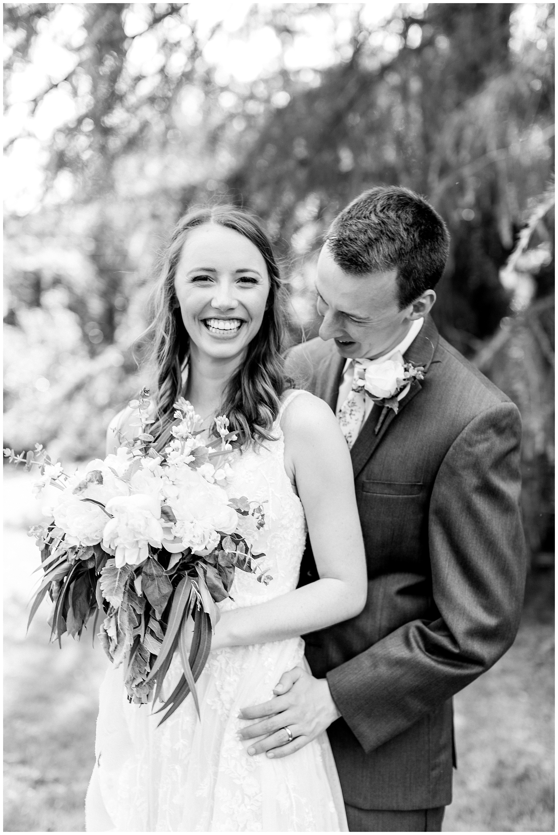 the leaning tree wedding day-raleigh wedding photographer-tiffany l johnson photography_0164.jpg