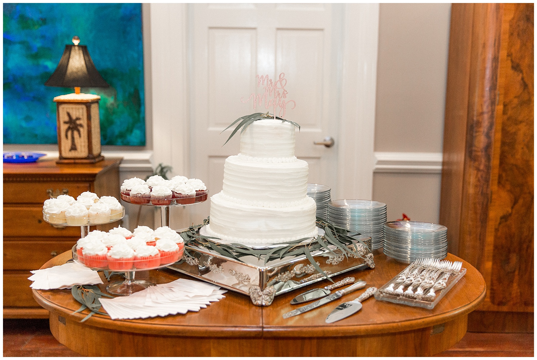 the leaning tree wedding day-raleigh wedding photographer-tiffany l johnson photography_0178.jpg