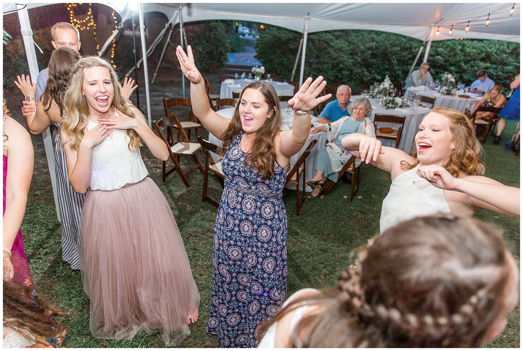 the leaning tree wedding day-raleigh wedding photographer-tiffany l johnson photography_0209.jpg