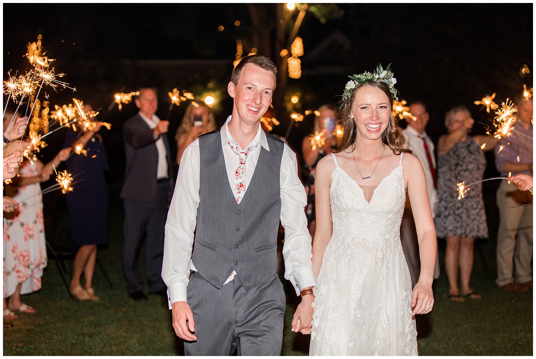 the leaning tree wedding day-raleigh wedding photographer-tiffany l johnson photography_0229.jpg