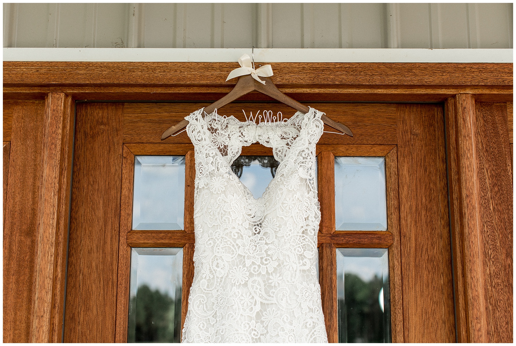 farm wedding day-raleigh nc wedding-tiffany l johnson photography_0010.jpg