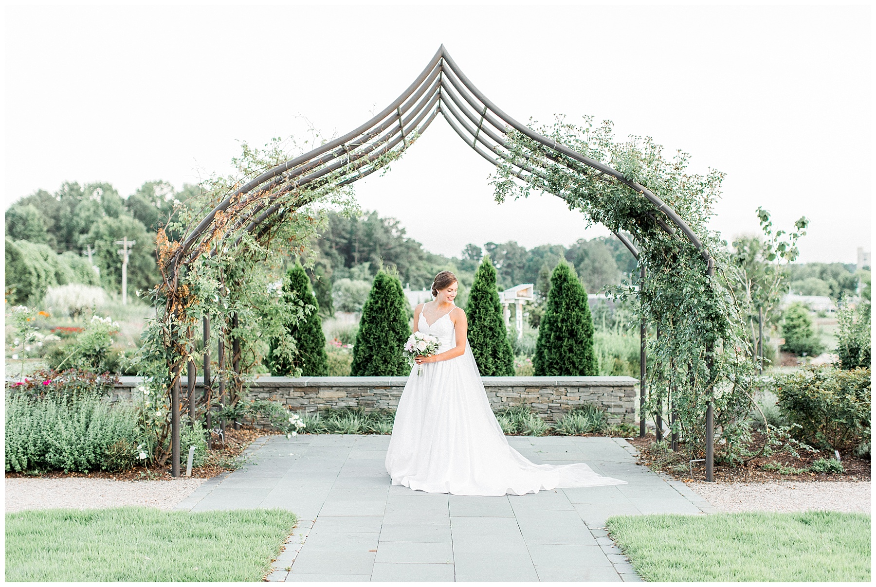 jc raulston bridal session-raleigh nc wedding-tiffany l johnson photography_0001.jpg