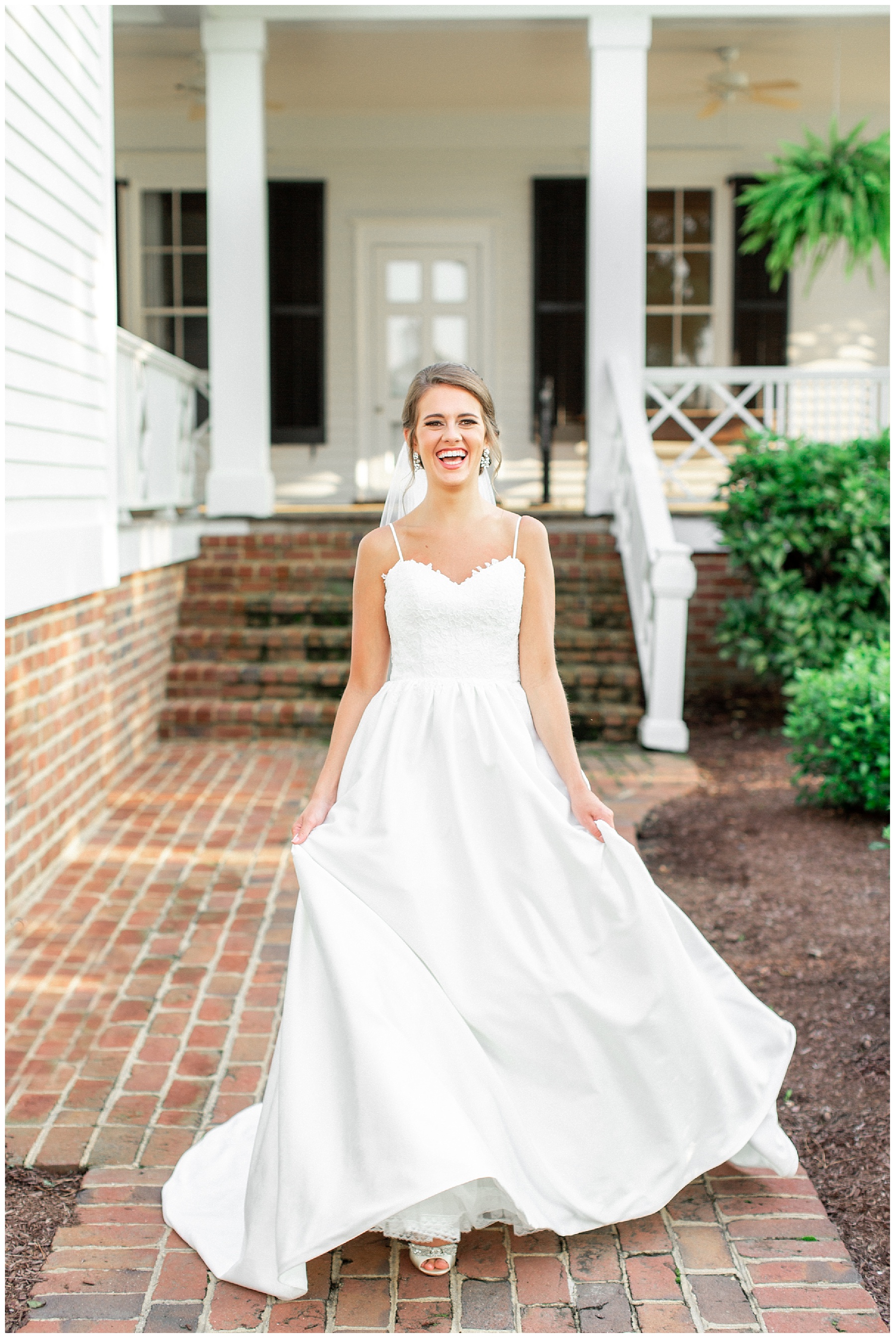 Rose Hill plantation bridal portraits-raleigh nc wedding photographer-tiffany l johnson photography_0052.jpg
