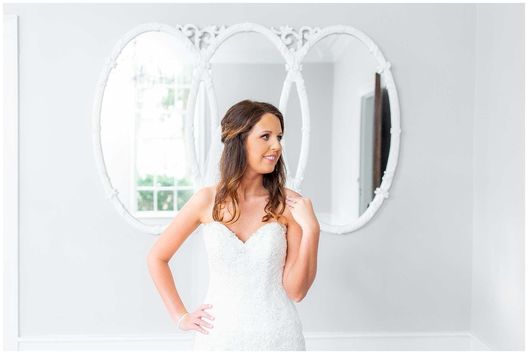 the leslie alford mims house bridal portrait session-tiffany l johnson photography-raleigh wedding photography_0024.jpg