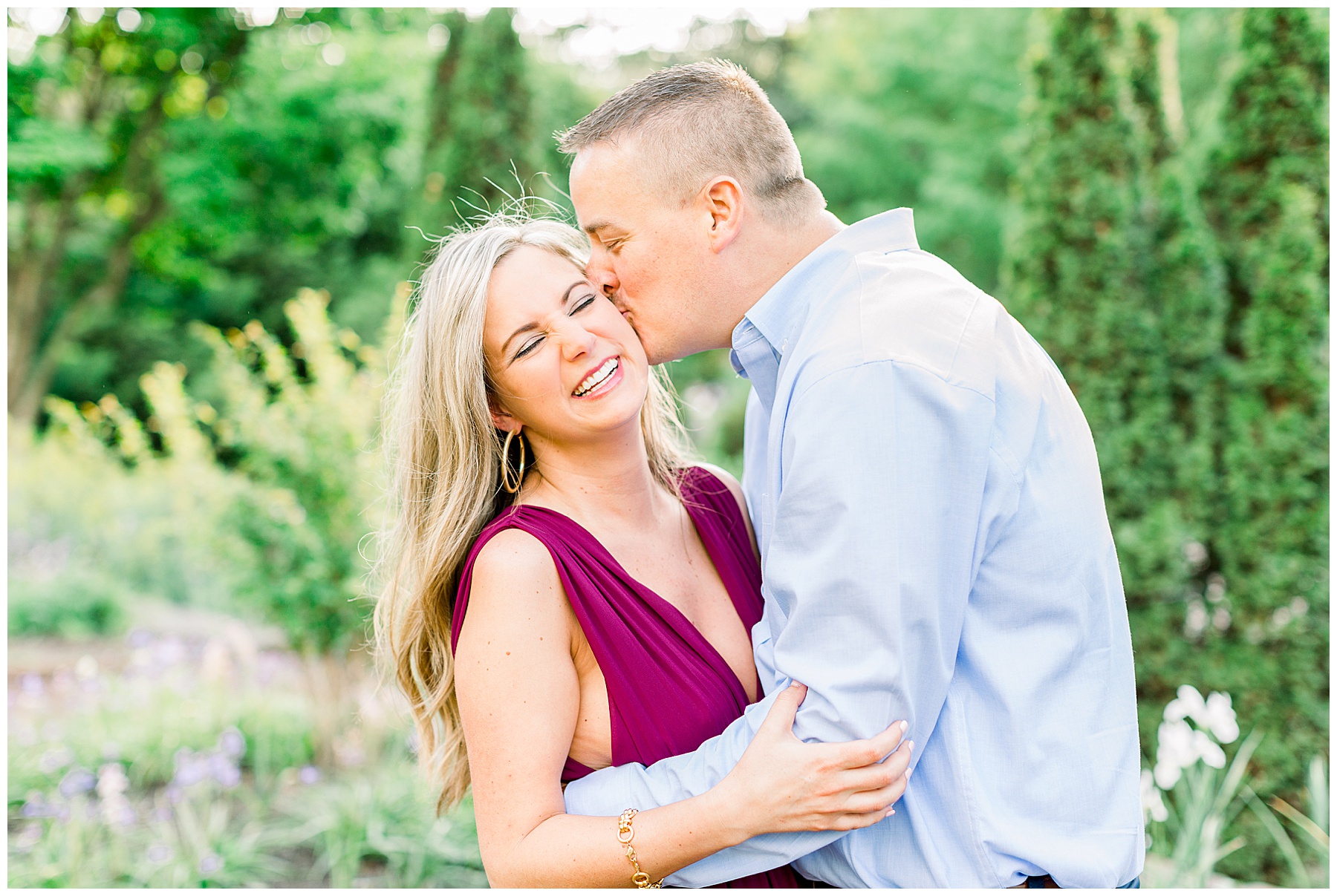 Sarah P Duke Gardens Engagement Session - tiffany l johnson photography - duke gardens engagement session_0003.jpg