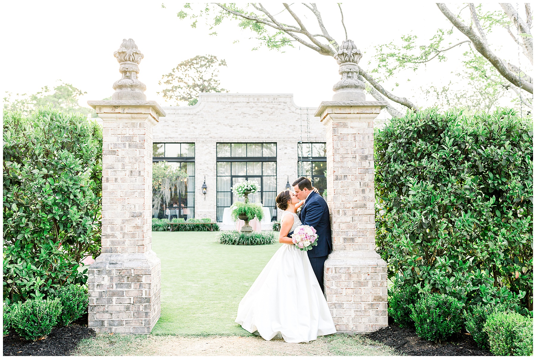 Wrightsville Manor Wedding Day - Wilmington wedding photographer - tiffany l johnson photography_0001