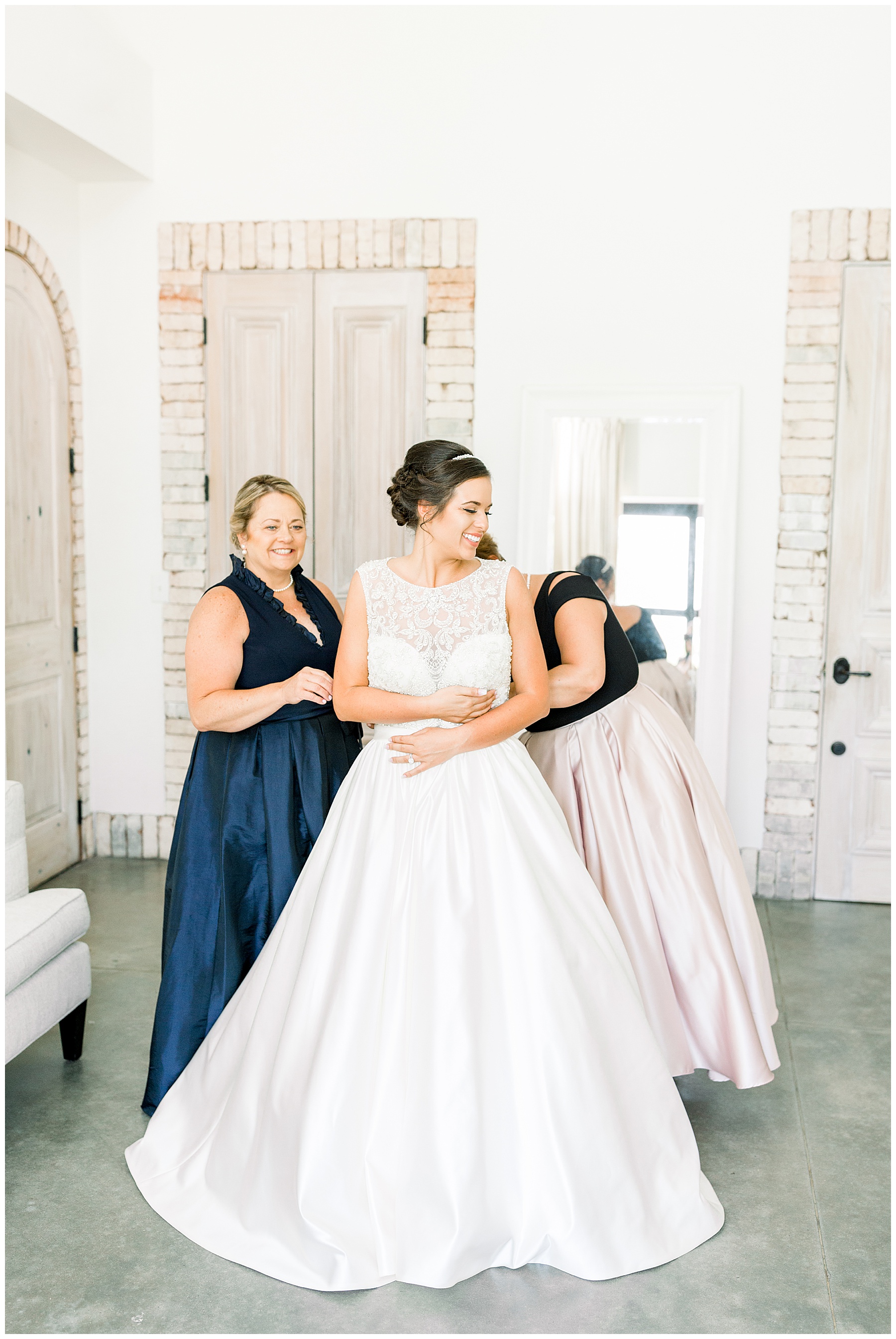 Wrightsville Manor Wedding Day - Wilmington wedding photographer - tiffany l johnson photography_0028