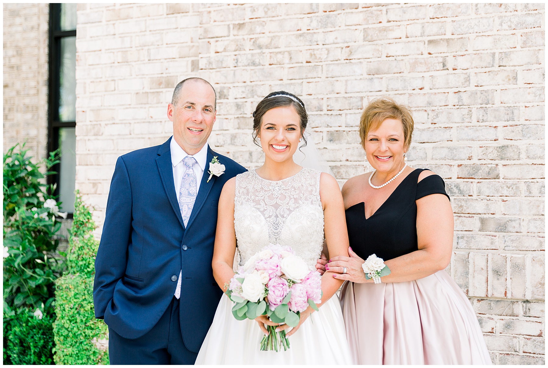 Wrightsville Manor Wedding Day - Wilmington wedding photographer - tiffany l johnson photography_0052