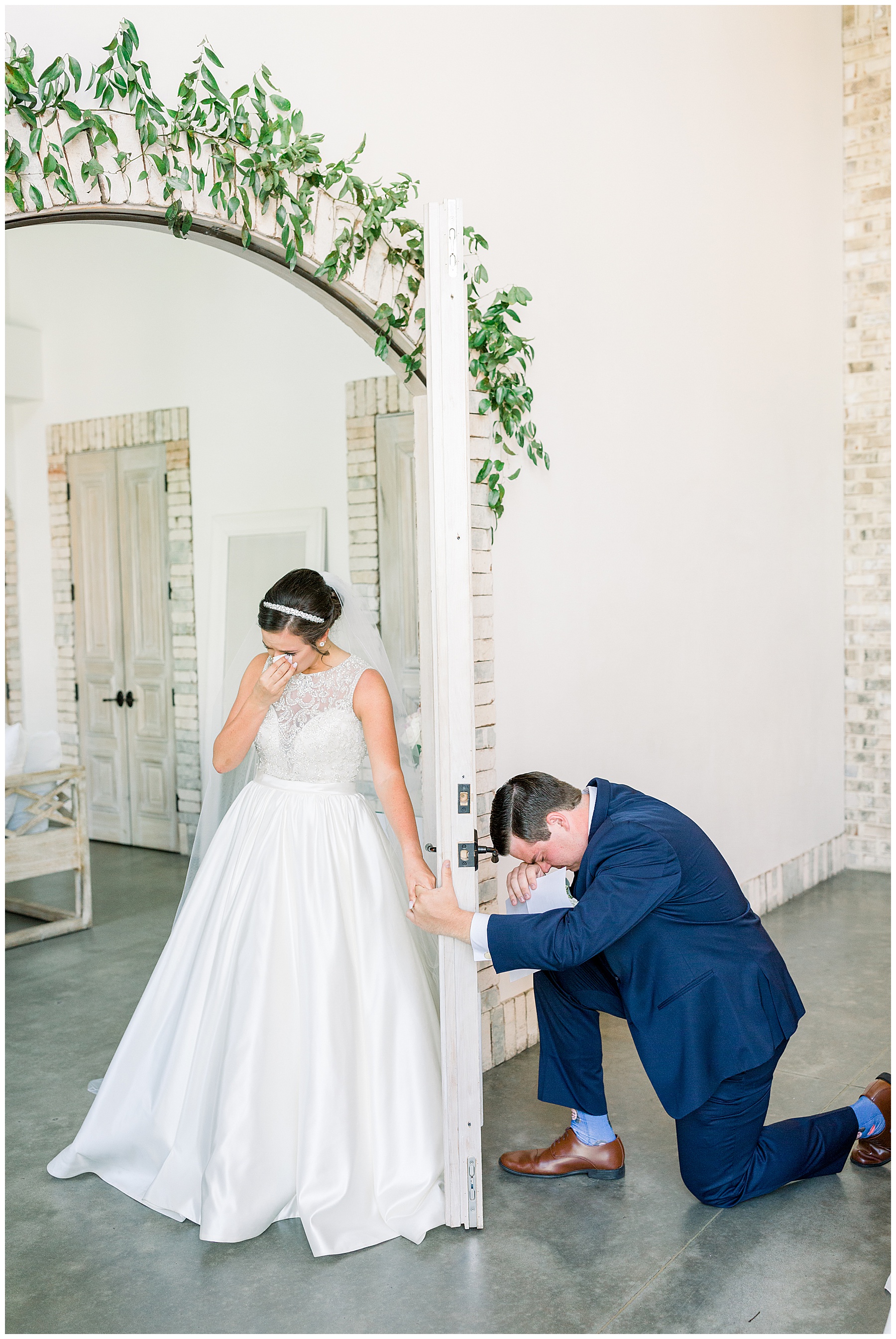 Wrightsville Manor Wedding Day - Wilmington wedding photographer - tiffany l johnson photography_0083