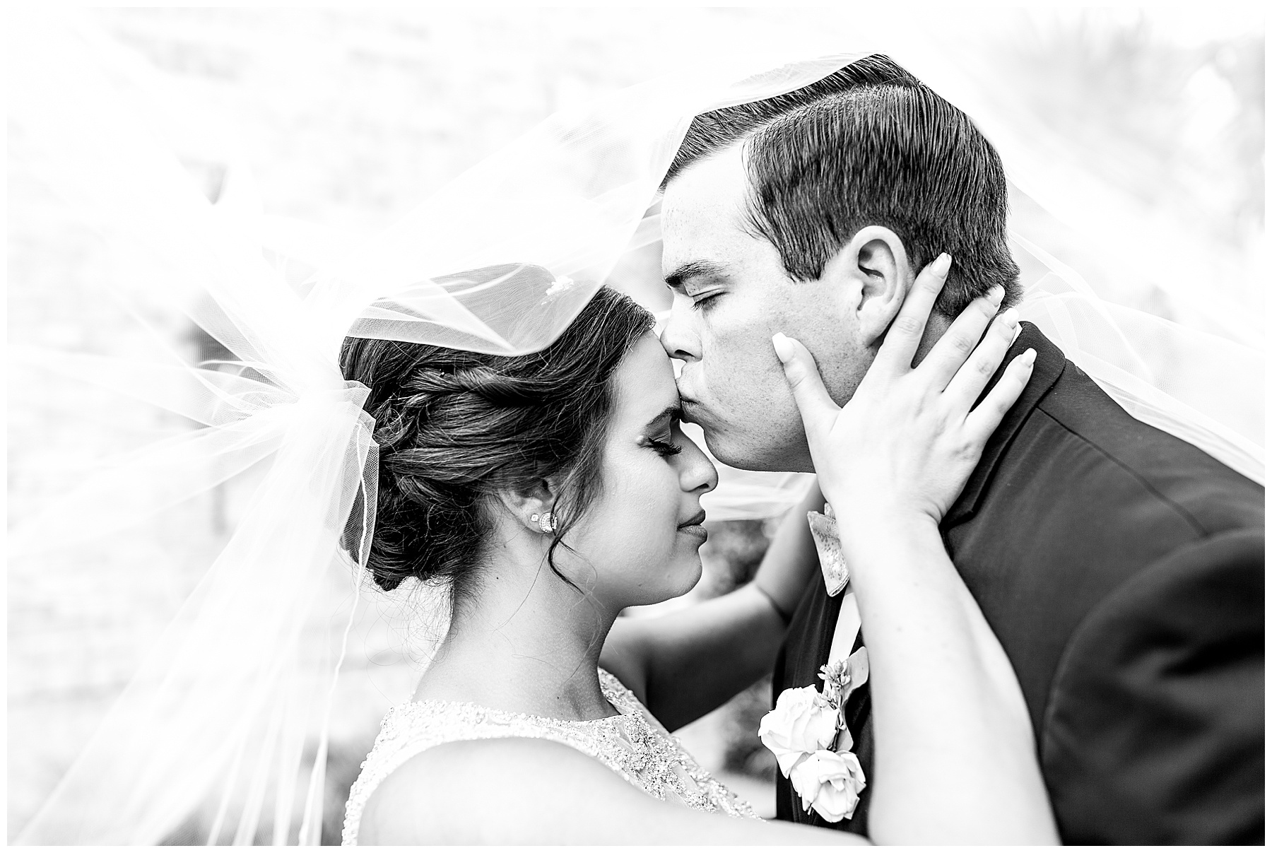 Wrightsville Manor Wedding Day - Wilmington wedding photographer - tiffany l johnson photography_0119