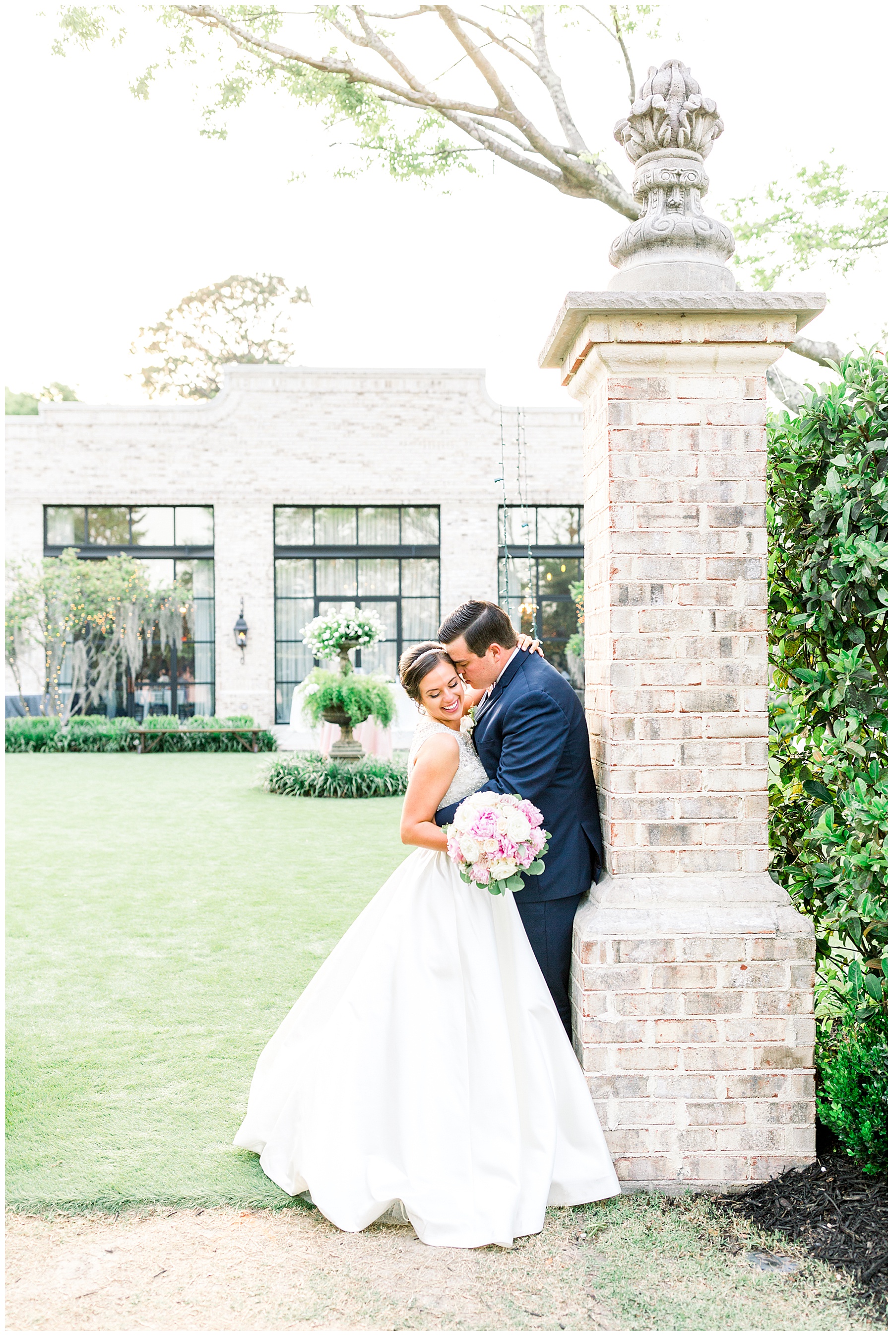 Wrightsville Manor Wedding Day - Wilmington wedding photographer - tiffany l johnson photography_0127