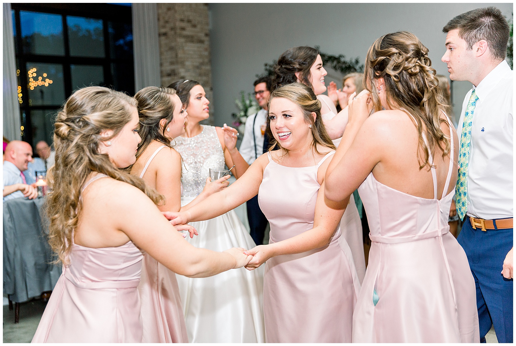 Wrightsville Manor Wedding Day - Wilmington wedding photographer - tiffany l johnson photography_0166
