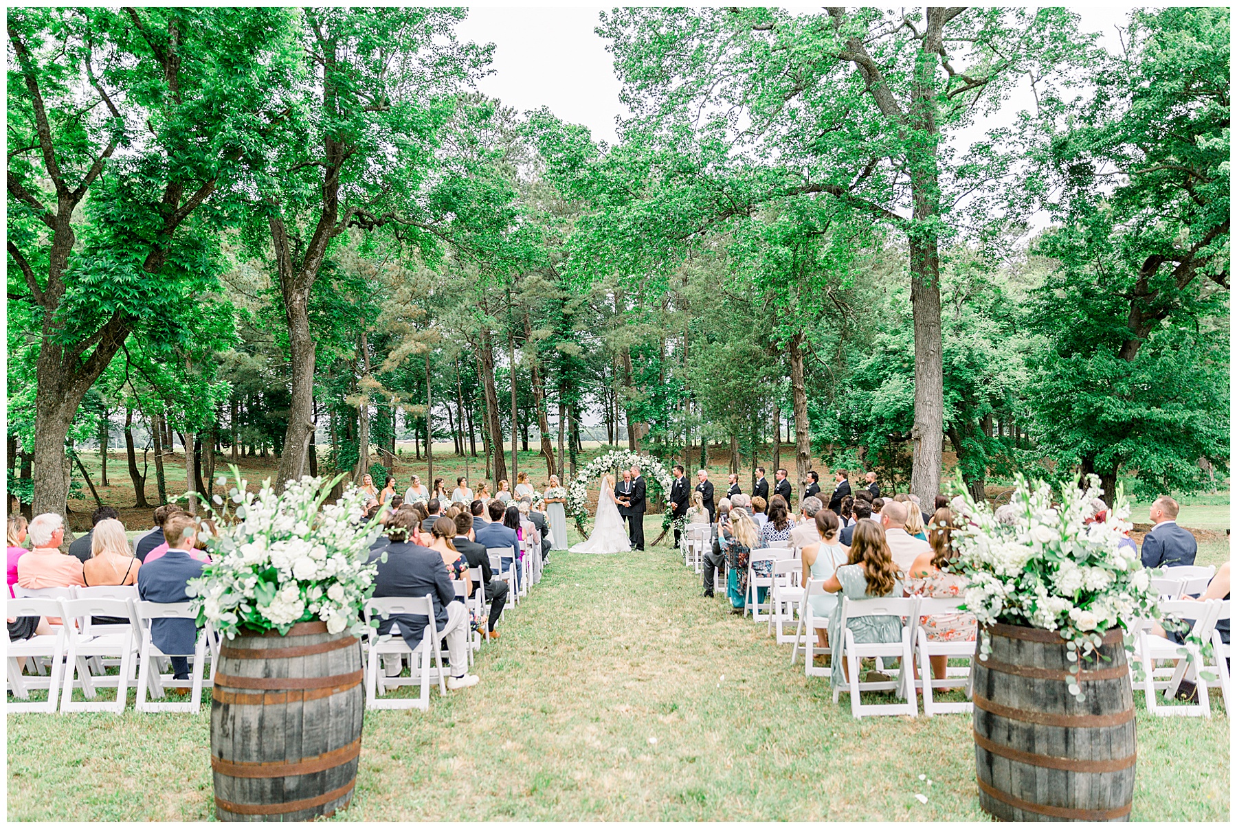 May Lew Farm Wedding - Farmville NC Wedding - Tiffany L Johnson Photography_0093.jpg