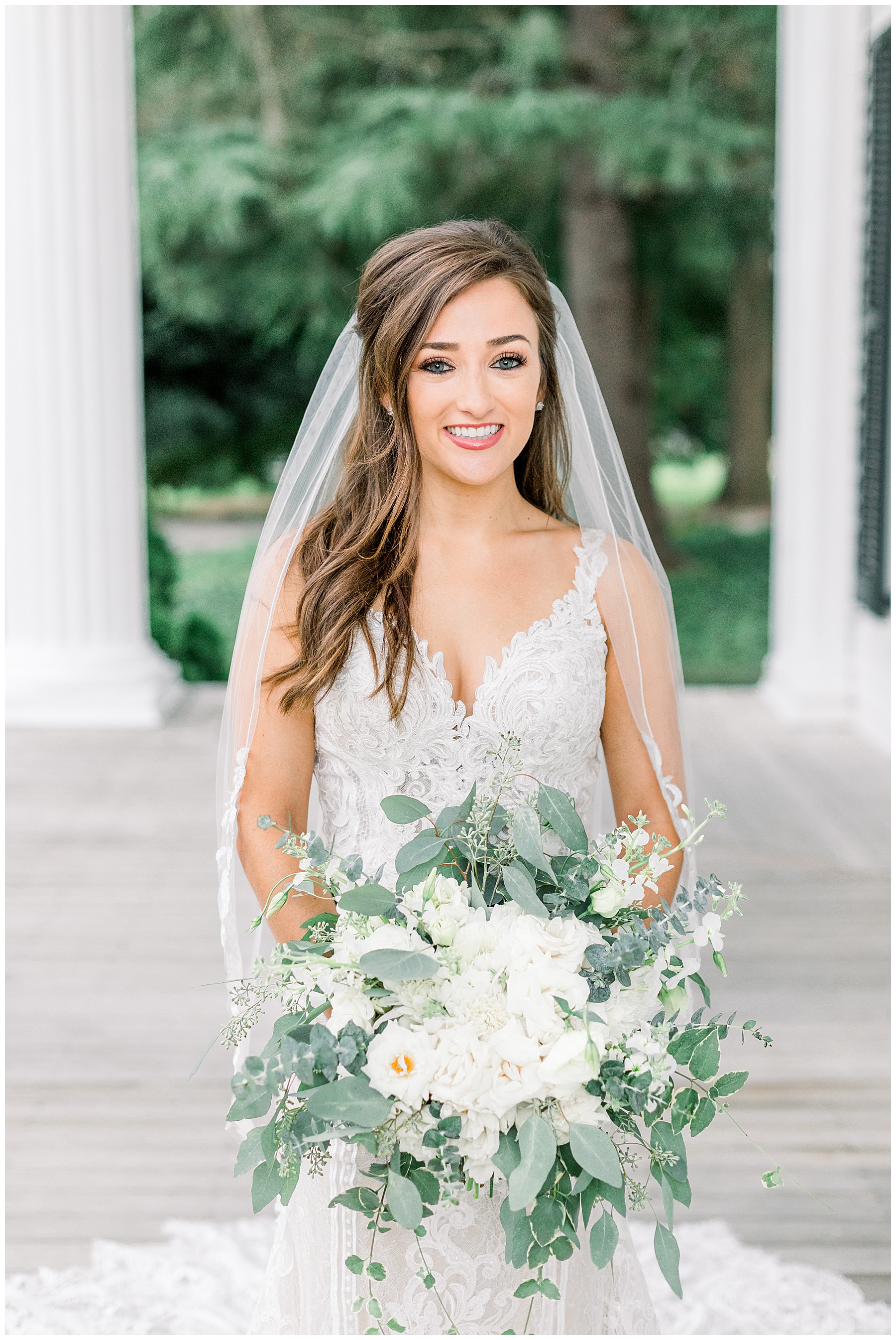 Rose Hill Plantation Bridal Session - Tiffany L Johnson Photography - Rose Hill Wedding Photographer_0043.jpg