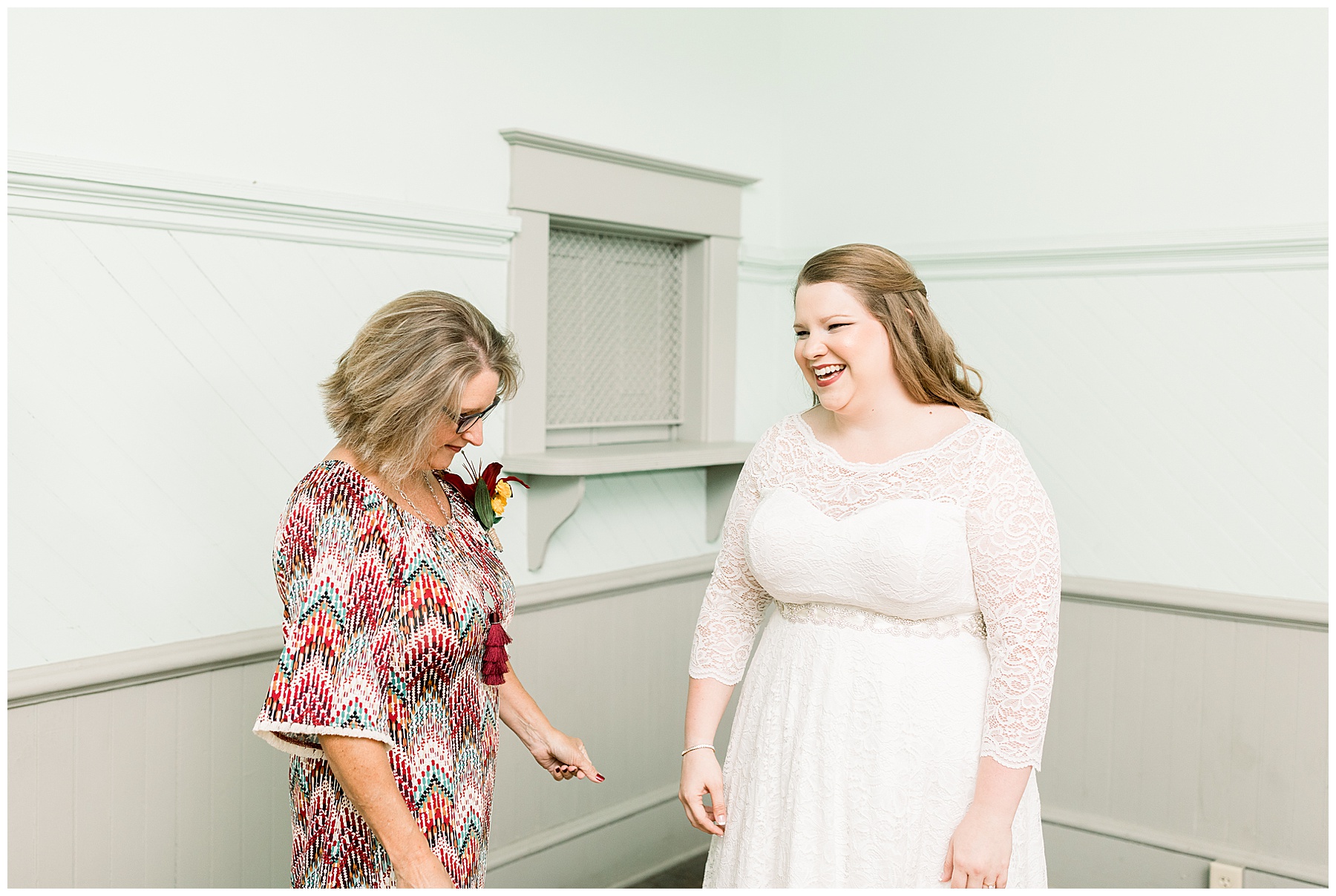 Elm City Train Depot Wedding - Tiffany L Johnson Photography_0023.jpg