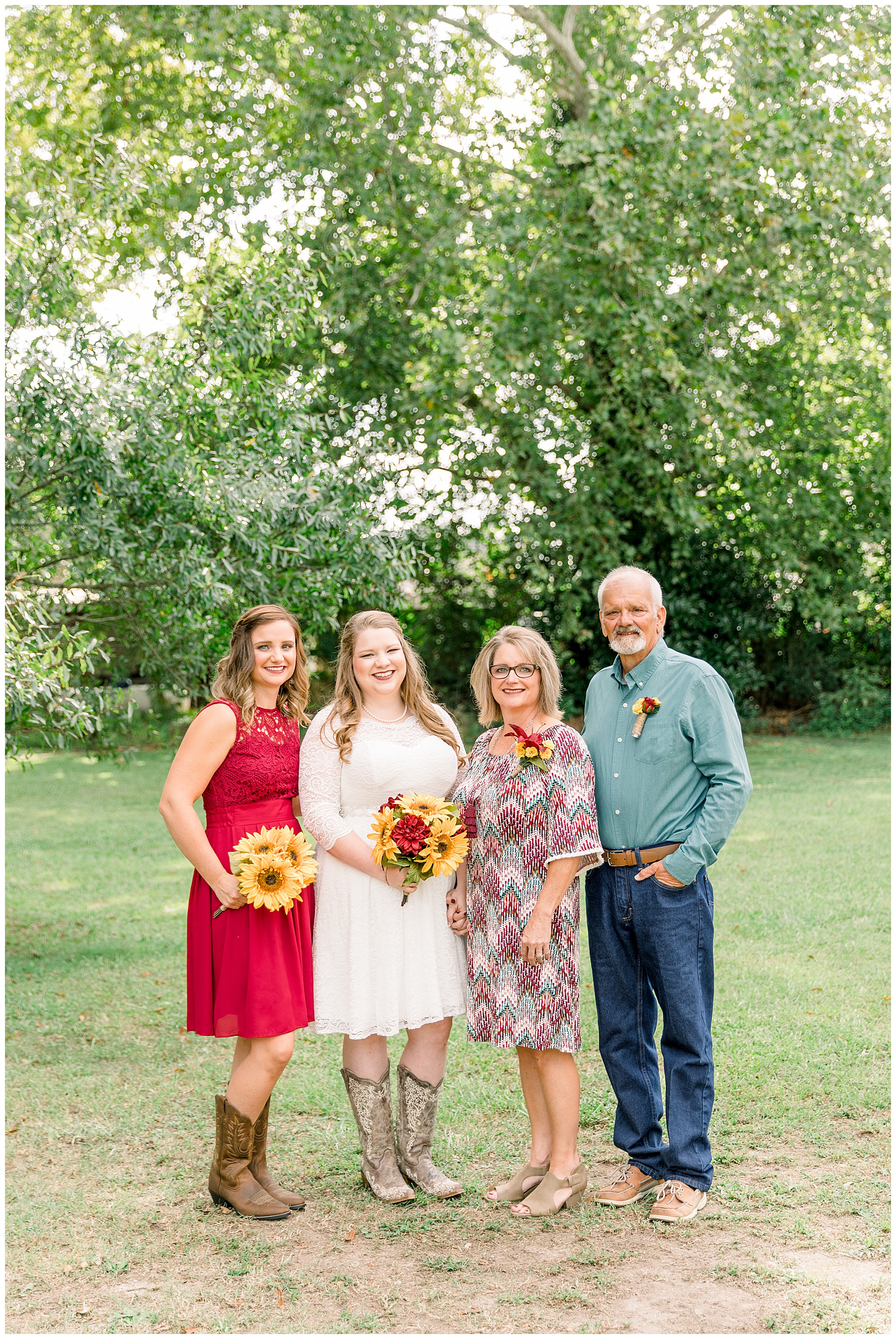 Elm City Train Depot Wedding - Tiffany L Johnson Photography_0031.jpg