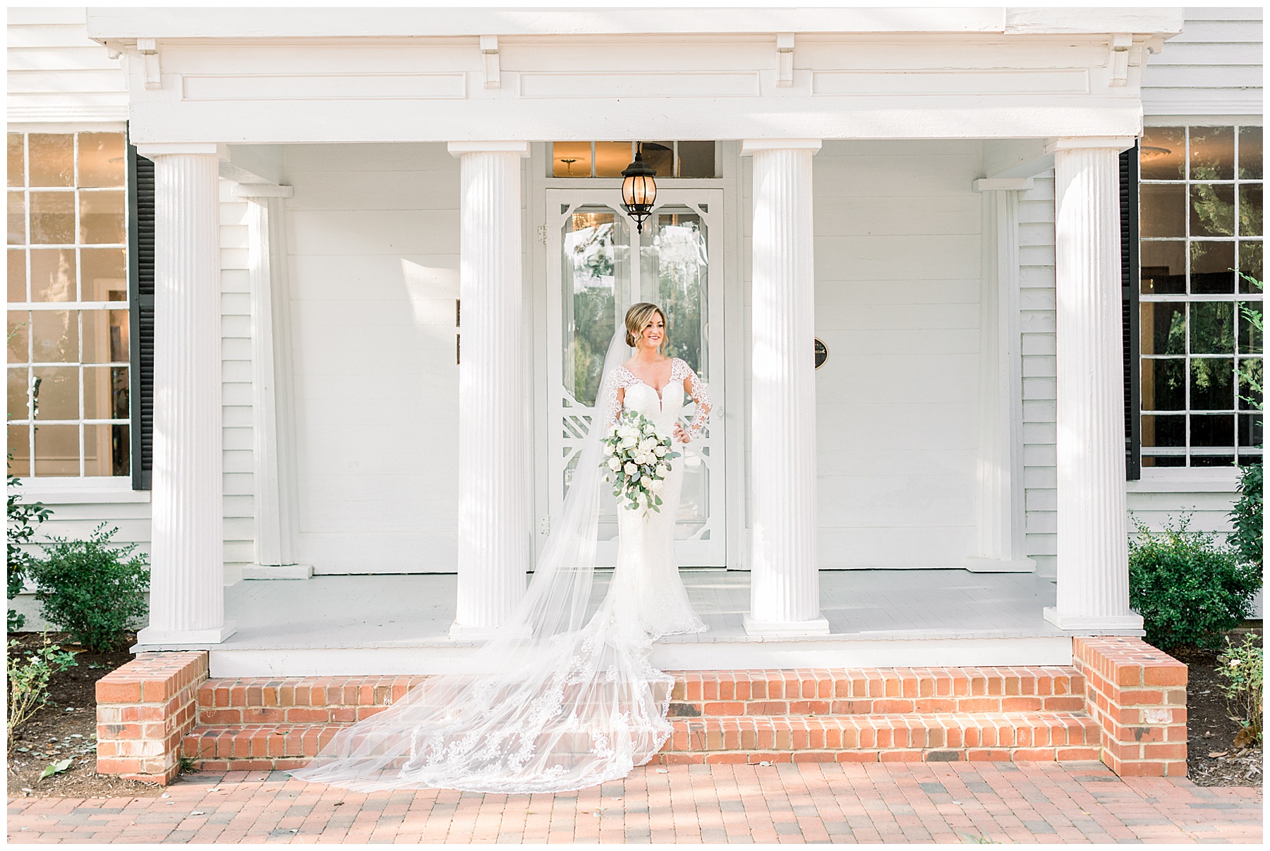 Leslie Alford Mims House Bridal Session - Tiffany L Johnson Photography_0003.jpg Leslie Alford Mims House Bridal Session - Tiffany L Johnson Photography_0003.jpg