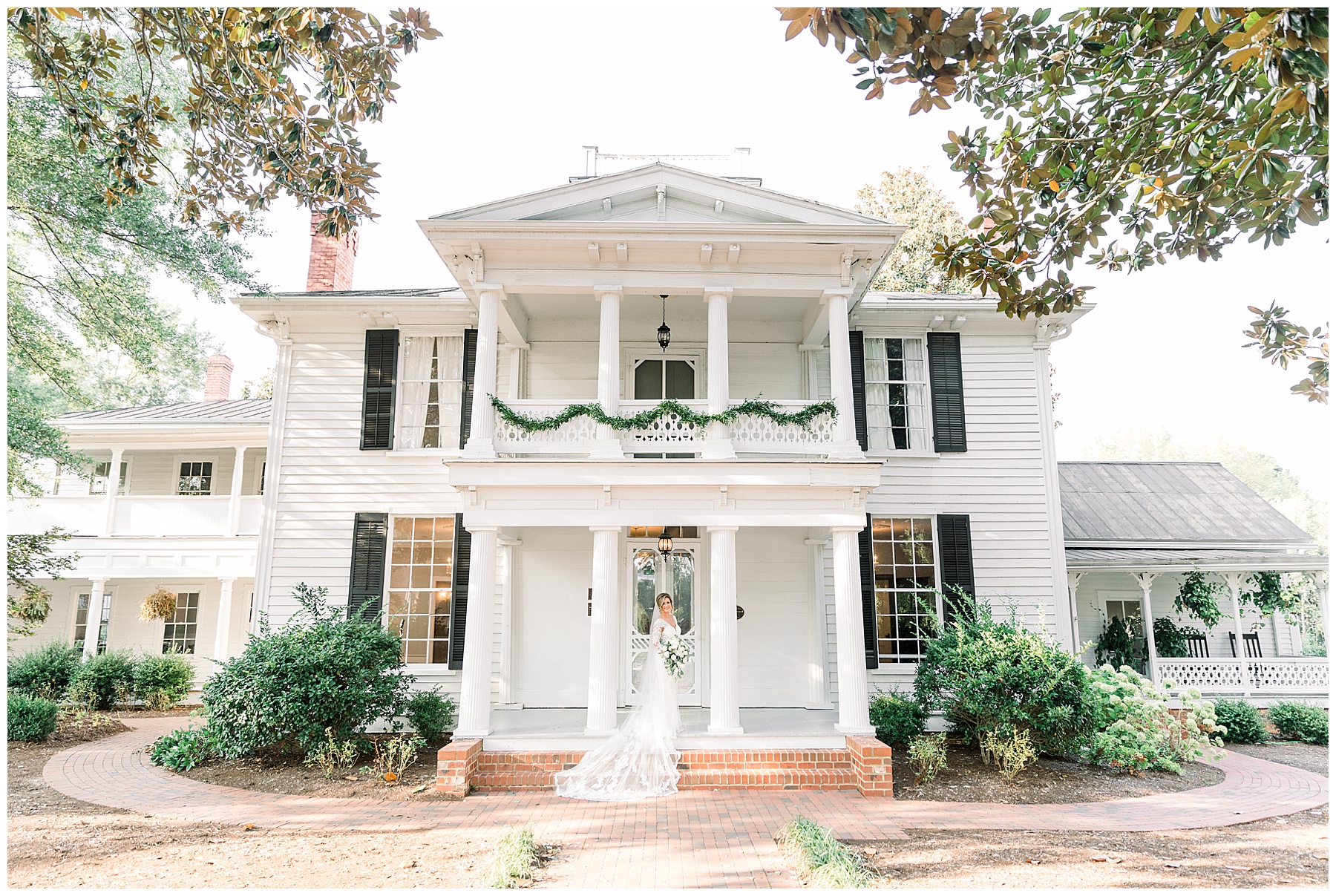 Leslie Alford Mims House Bridal Session - Tiffany L Johnson Photography_0009.jpg Leslie Alford Mims House Bridal Session - Tiffany L Johnson Photography_0009.jpg