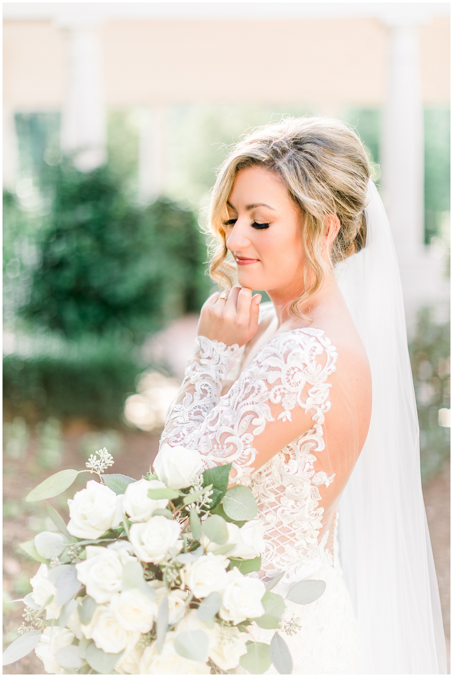 Leslie Alford Mims House Bridal Session - Tiffany L Johnson Photography_0025.jpg Leslie Alford Mims House Bridal Session - Tiffany L Johnson Photography_0025.jpg