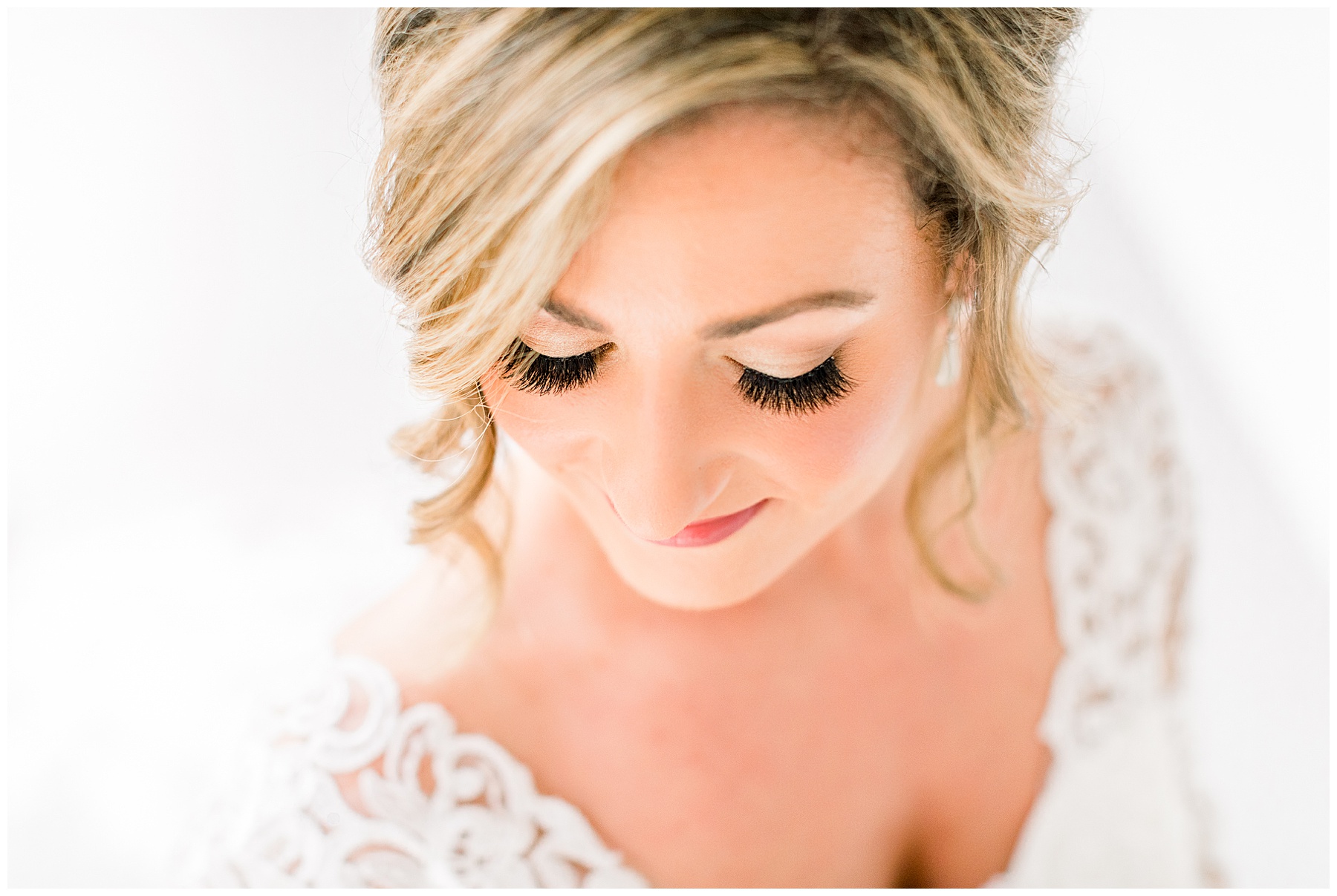 Leslie Alford Mims House Bridal Session - Tiffany L Johnson Photography_0031.jpg Leslie Alford Mims House Bridal Session - Tiffany L Johnson Photography_0031.jpg