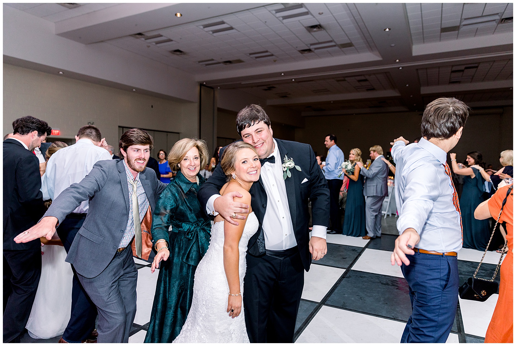 Meredith College Wedding Photographer - Tiffany L Johnson Photography_0164.jpg