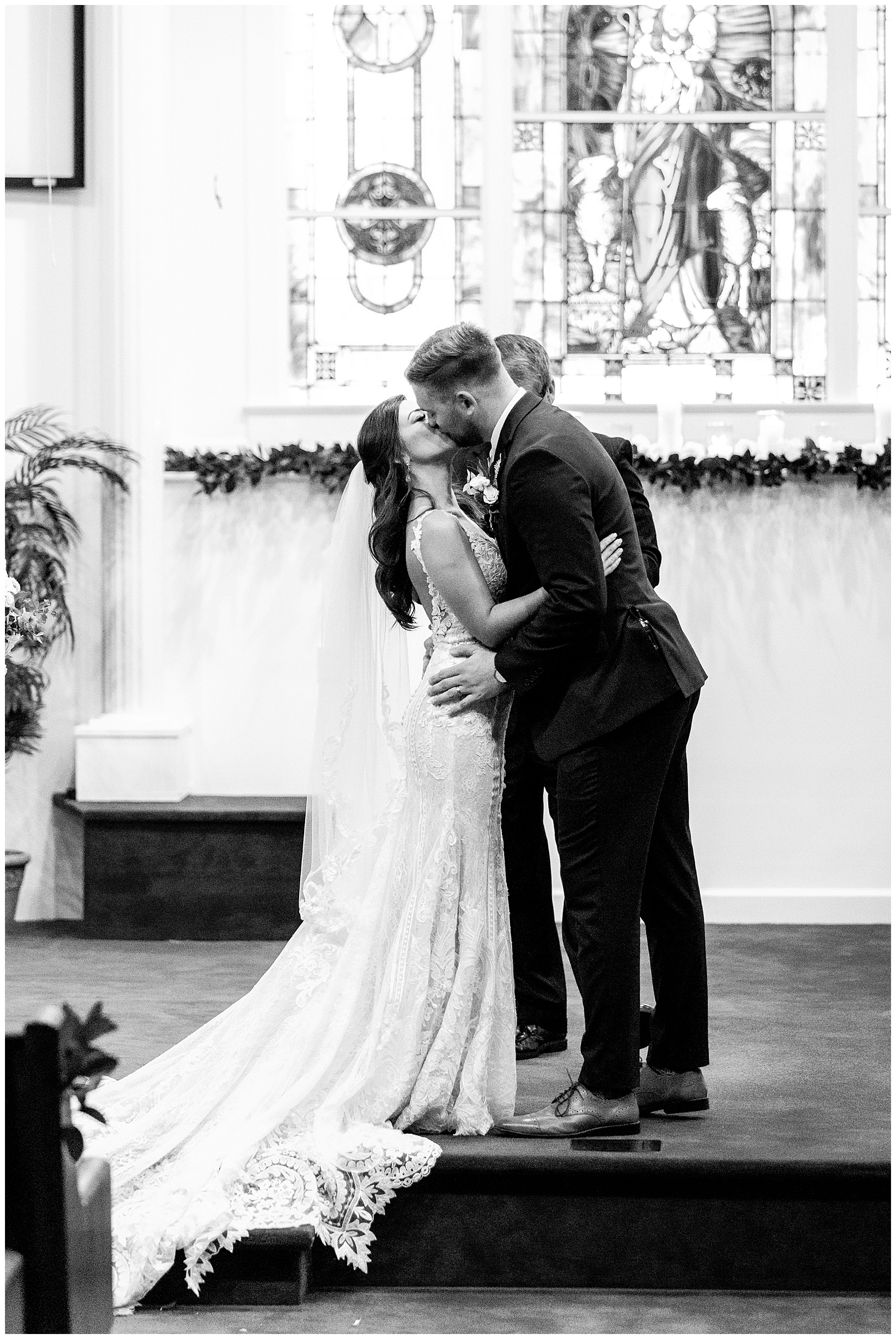 Goldsboro NC Wedding Photographer - Tiffany L Johnson Photography_0123.jpg Goldsboro NC Wedding Photographer - Tiffany L Johnson Photography_0123.jpg