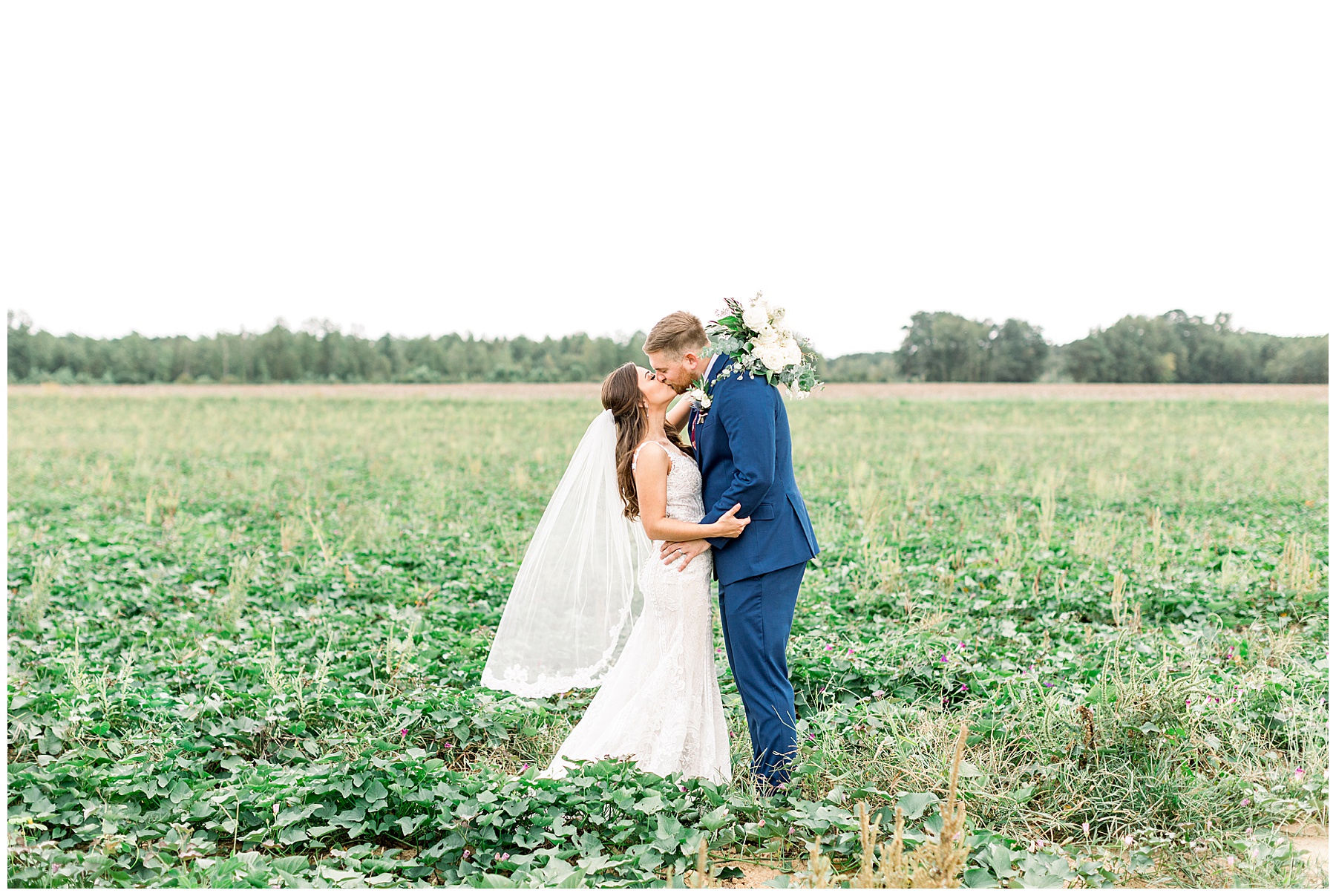 Goldsboro NC Wedding Photographer - Tiffany L Johnson Photography_0141.jpg Goldsboro NC Wedding Photographer - Tiffany L Johnson Photography_0141.jpg