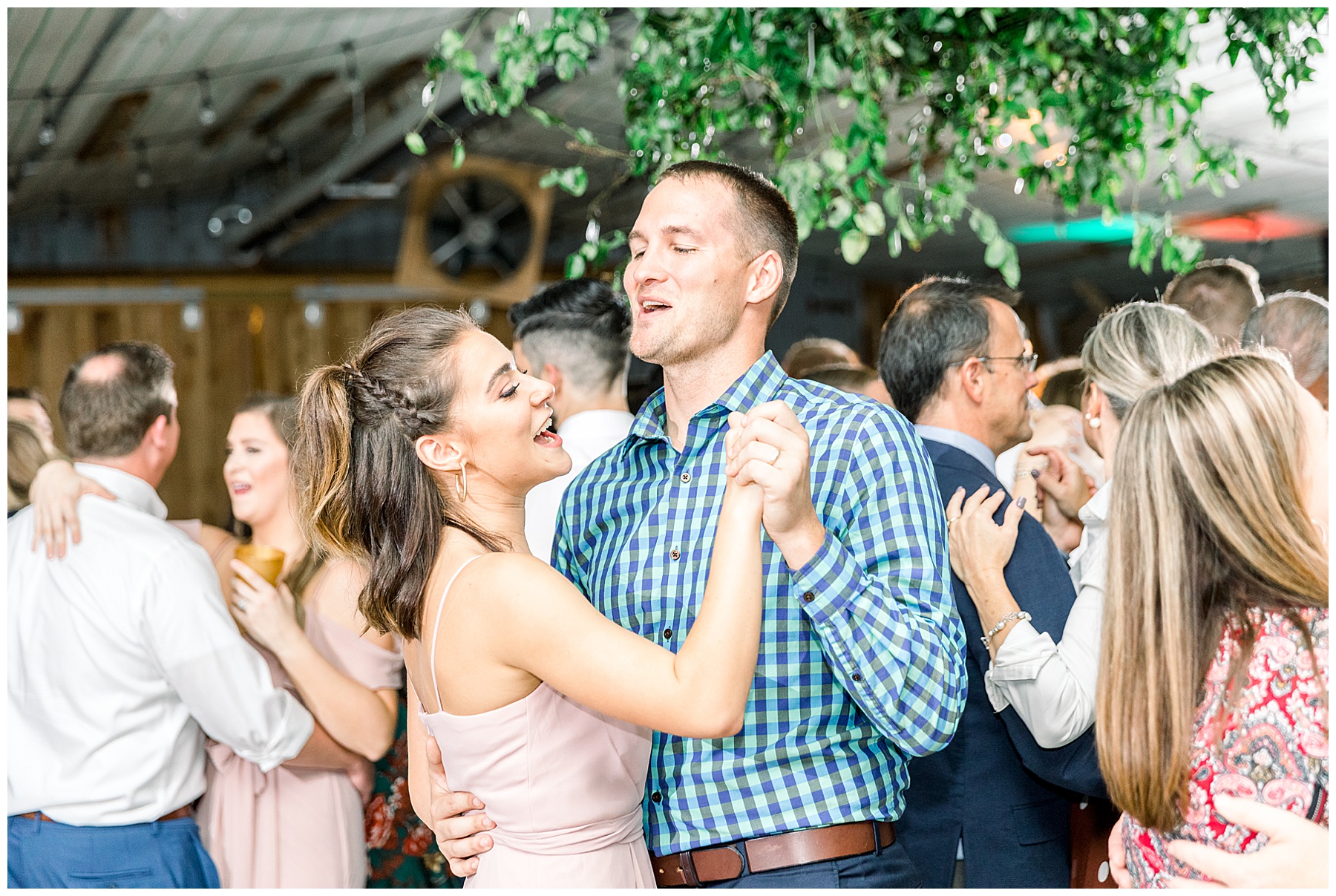 Goldsboro NC Wedding Photographer - Tiffany L Johnson Photography_0200.jpg Goldsboro NC Wedding Photographer - Tiffany L Johnson Photography_0200.jpg