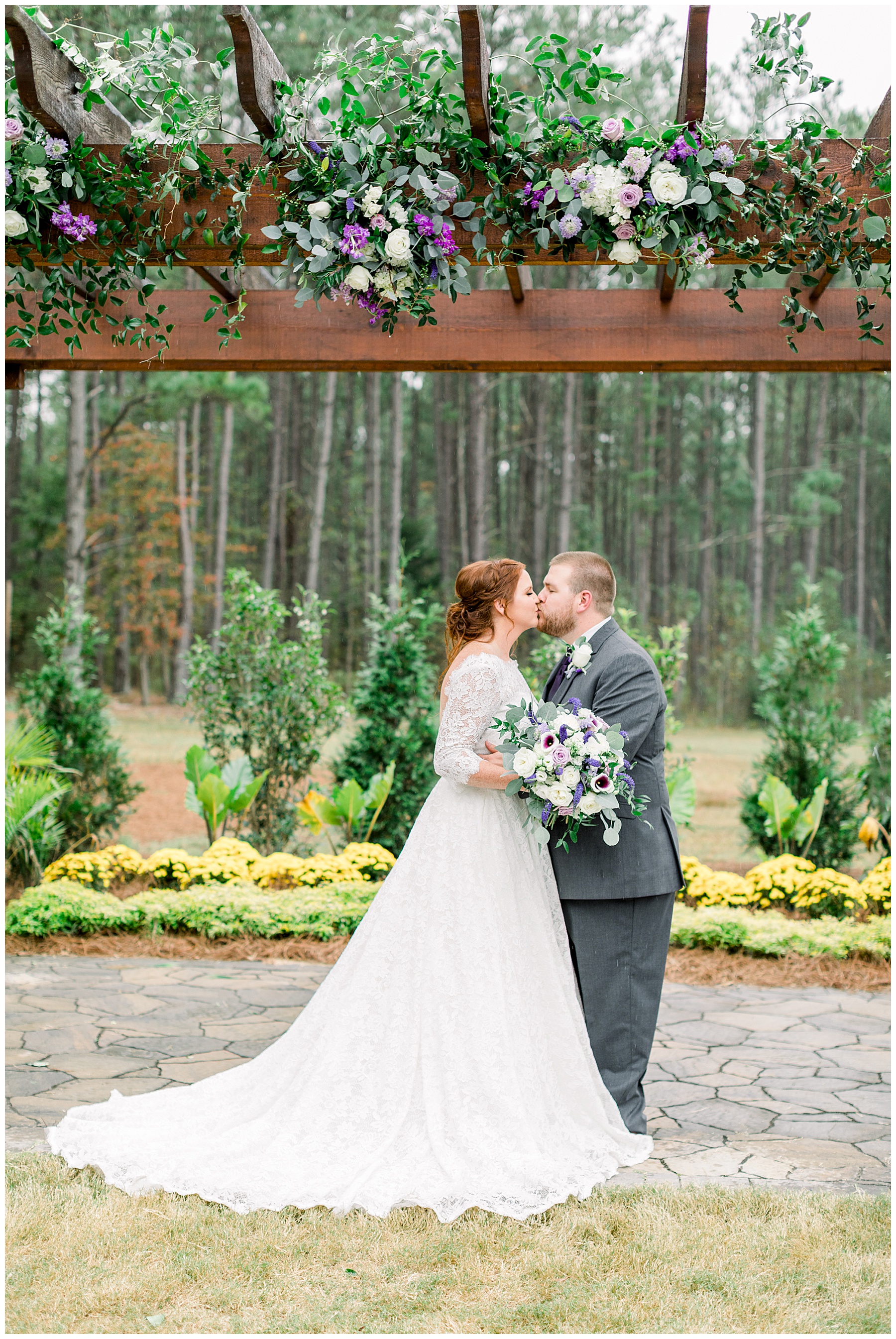 Pavilion at Carriage Farm Wedding - Tiffany L Johnson Photography_0103.jpg