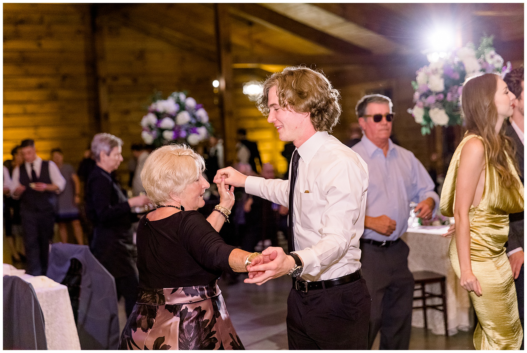 Pavilion at Carriage Farm Wedding - Tiffany L Johnson Photography_0172.jpg