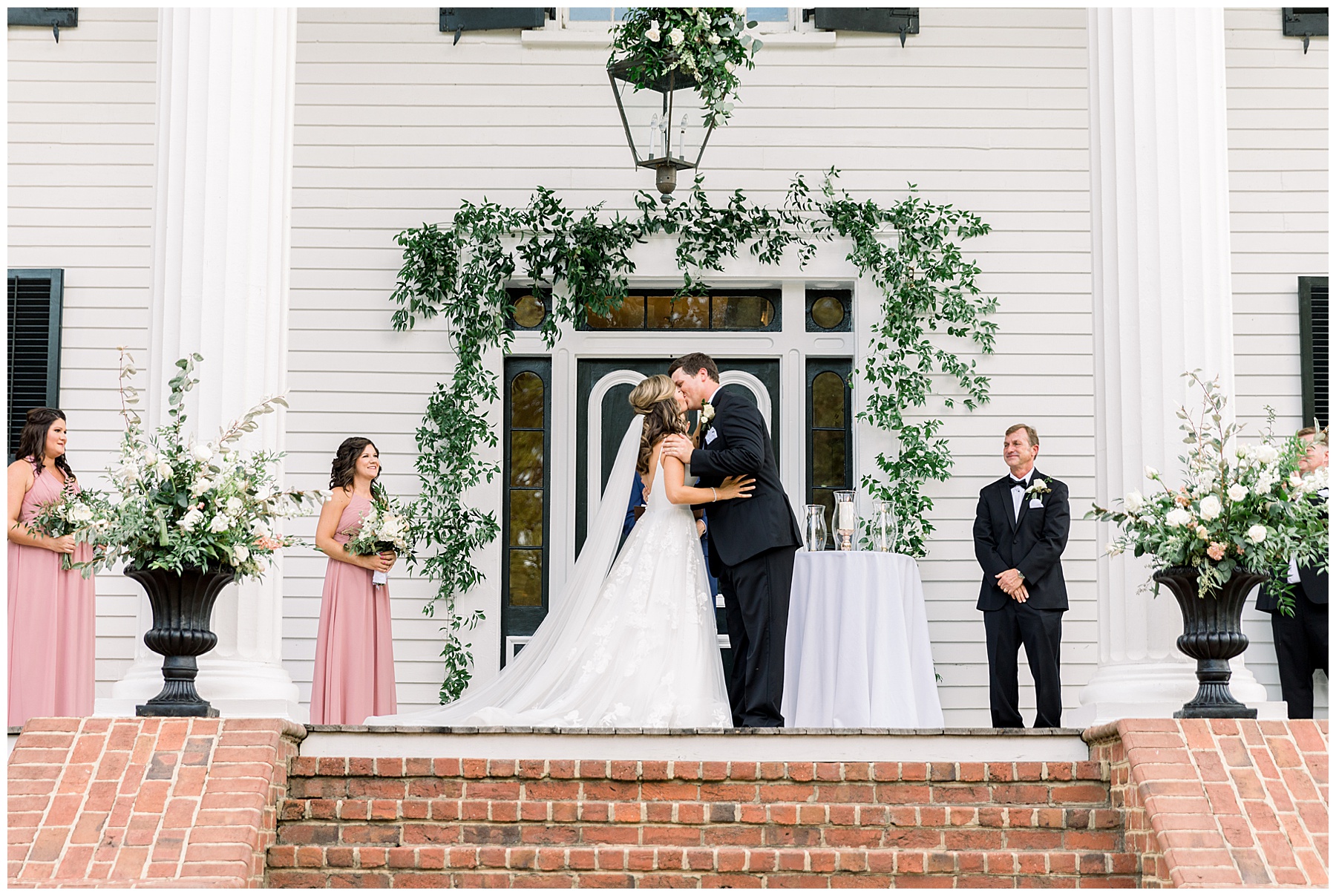 Rose Hill Plantation Wedding - Tiffany L Johnson Photography_0107.jpg