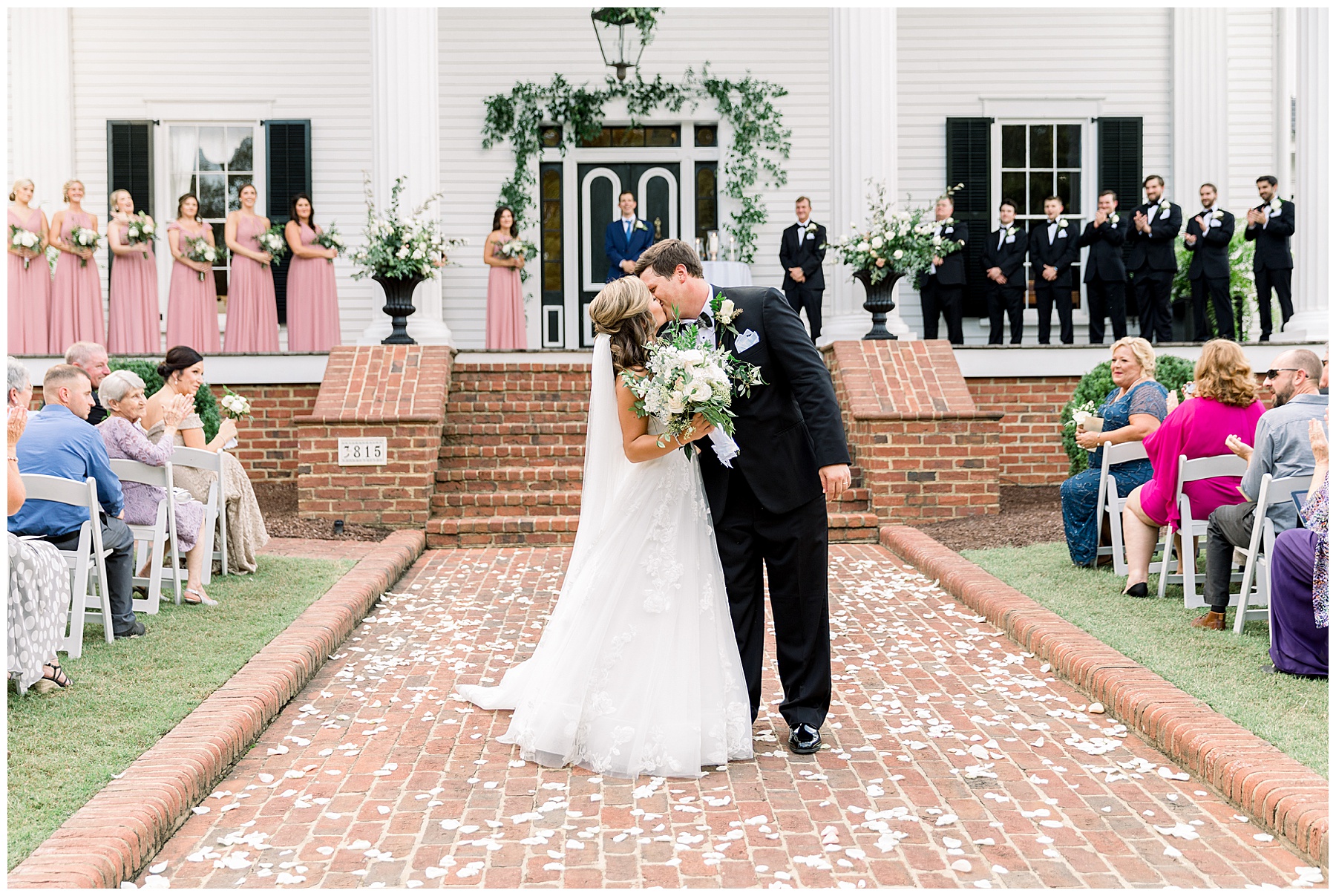 Rose Hill Plantation Wedding - Tiffany L Johnson Photography_0109.jpg