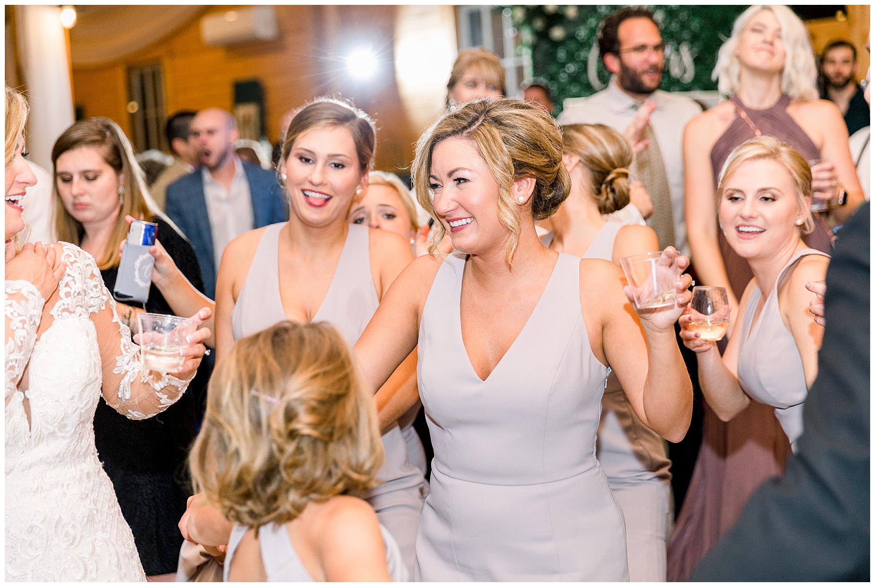 Oakland Farm Wedding Day - Tiffany L Johnson Photography_0193.jpg Oakland Farm Wedding Day - Tiffany L Johnson Photography_0193.jpg