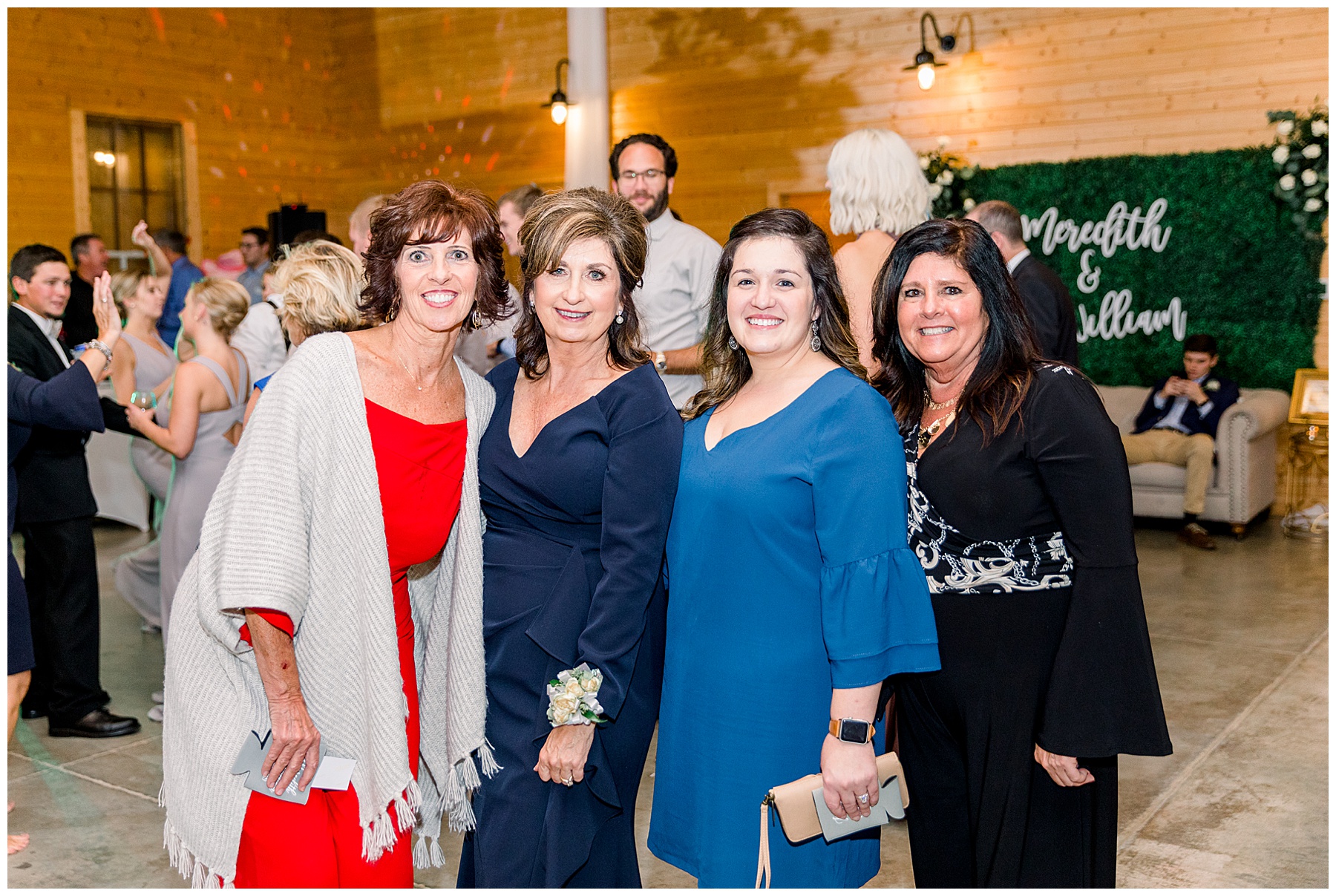 Oakland Farm Wedding Day - Tiffany L Johnson Photography_0200.jpg Oakland Farm Wedding Day - Tiffany L Johnson Photography_0200.jpg