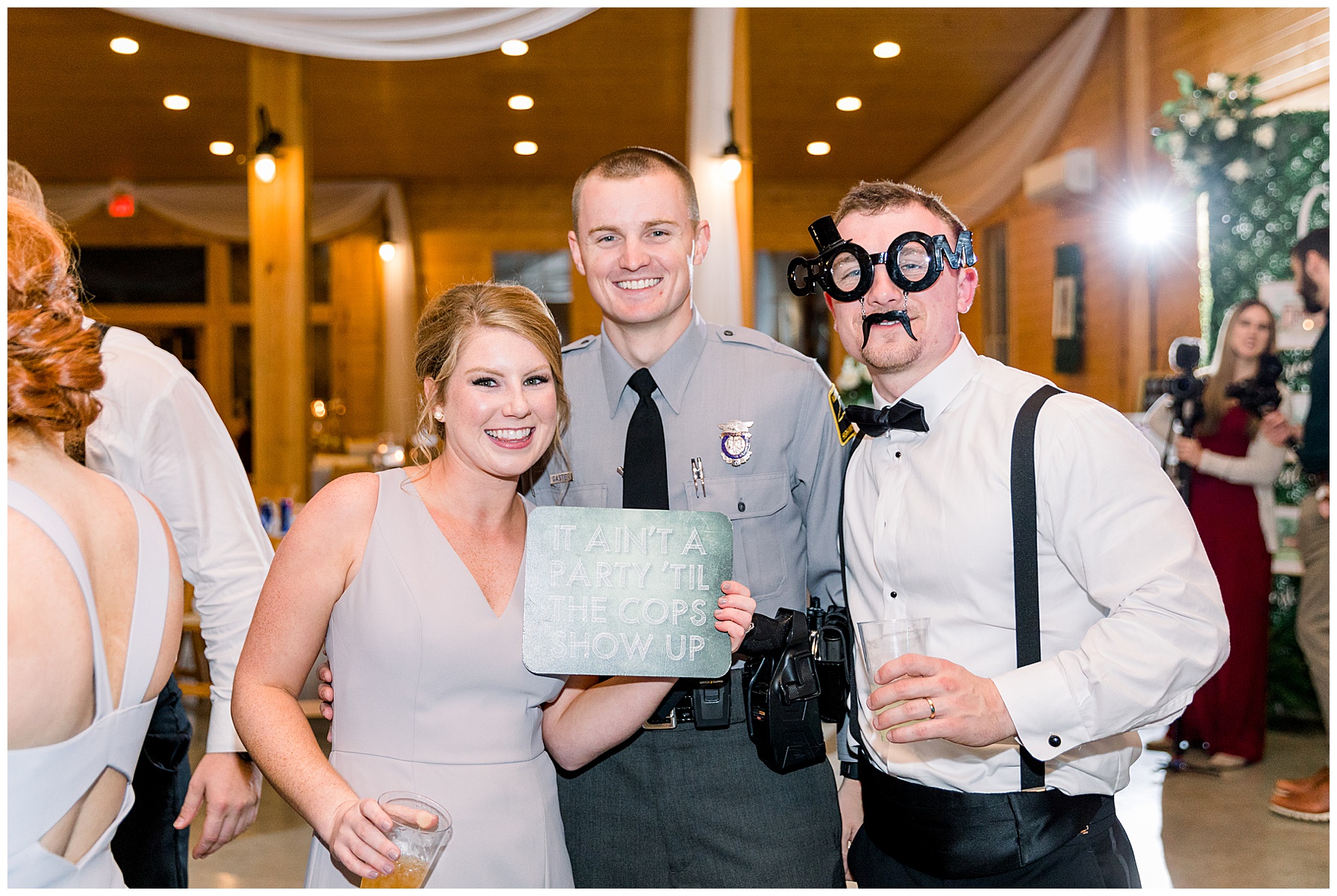 Oakland Farm Wedding Day - Tiffany L Johnson Photography_0204.jpg Oakland Farm Wedding Day - Tiffany L Johnson Photography_0204.jpg