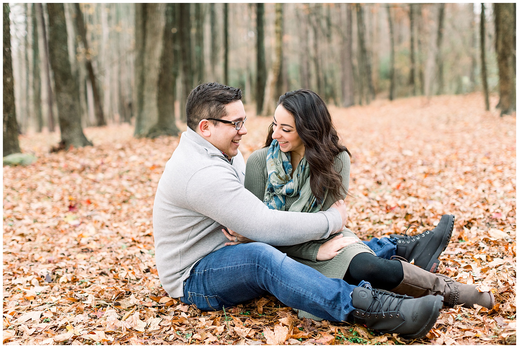 Lake Engagement Session - Tiffany L Johnson Photography_0001.jpg