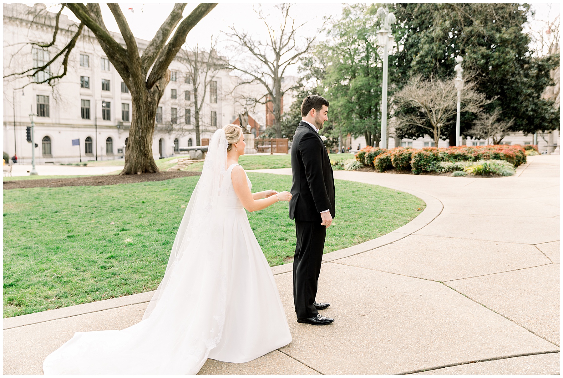 Downtown Raleigh NC Wedding Photographer - Tiffany L Johnson Photography_0049.jpg