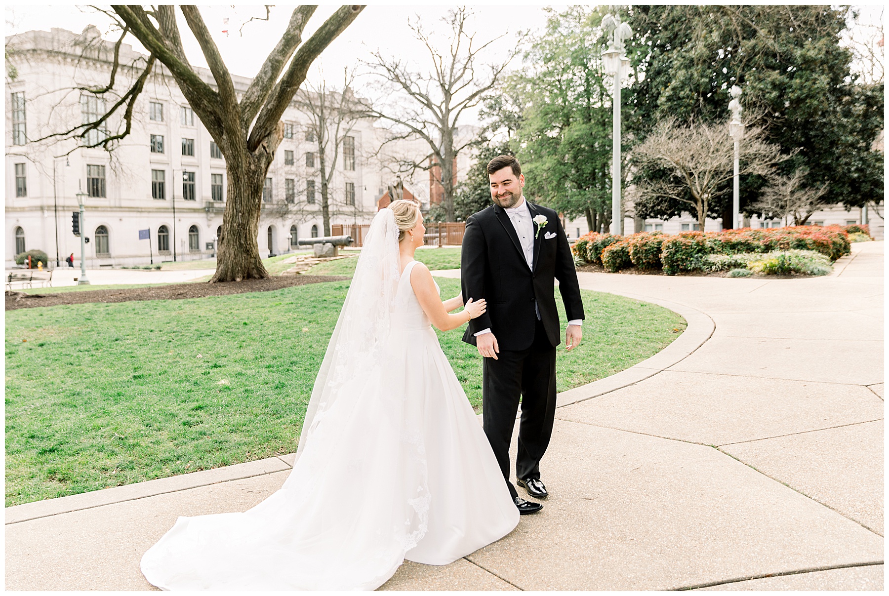 Downtown Raleigh NC Wedding Photographer - Tiffany L Johnson Photography_0050.jpg
