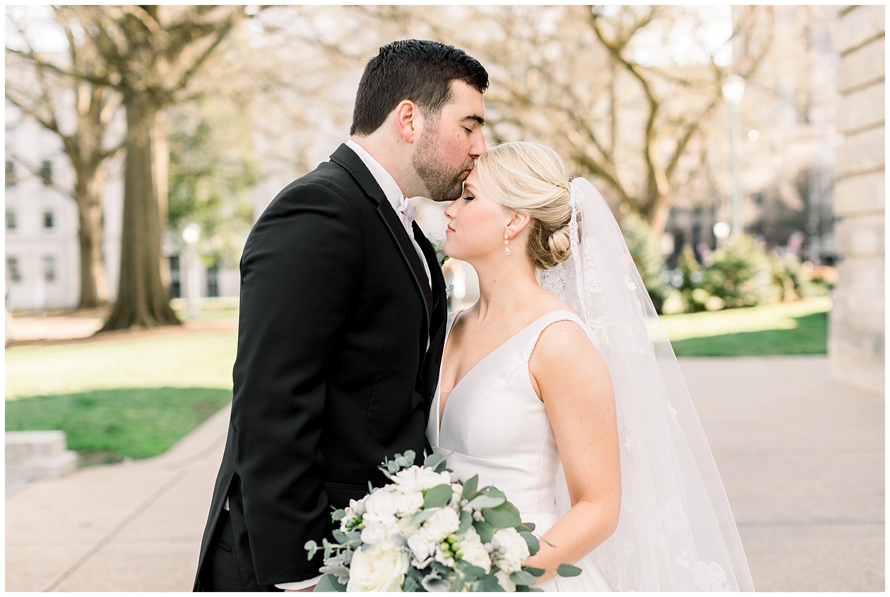 Downtown Raleigh NC Wedding Photographer - Tiffany L Johnson Photography_0100.jpg
