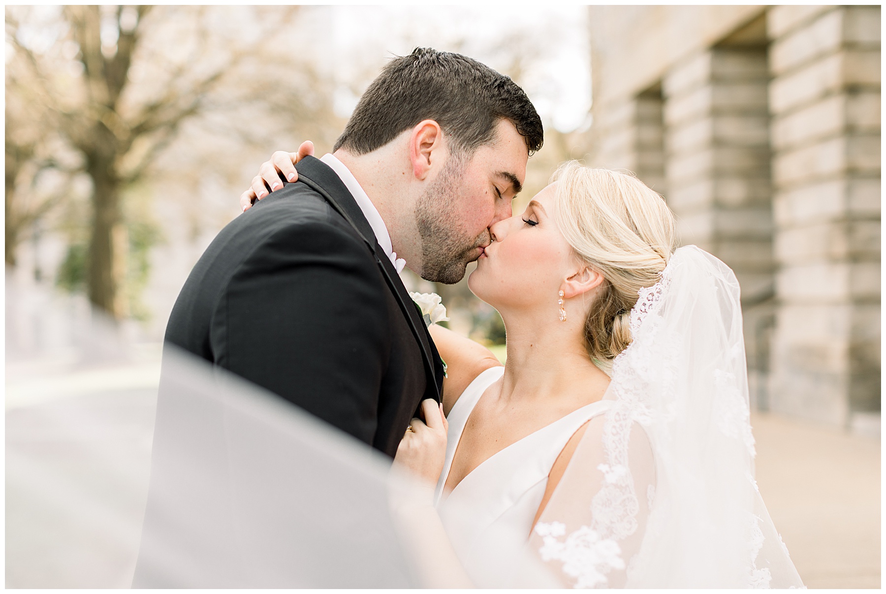 Downtown Raleigh NC Wedding Photographer - Tiffany L Johnson Photography_0104.jpg