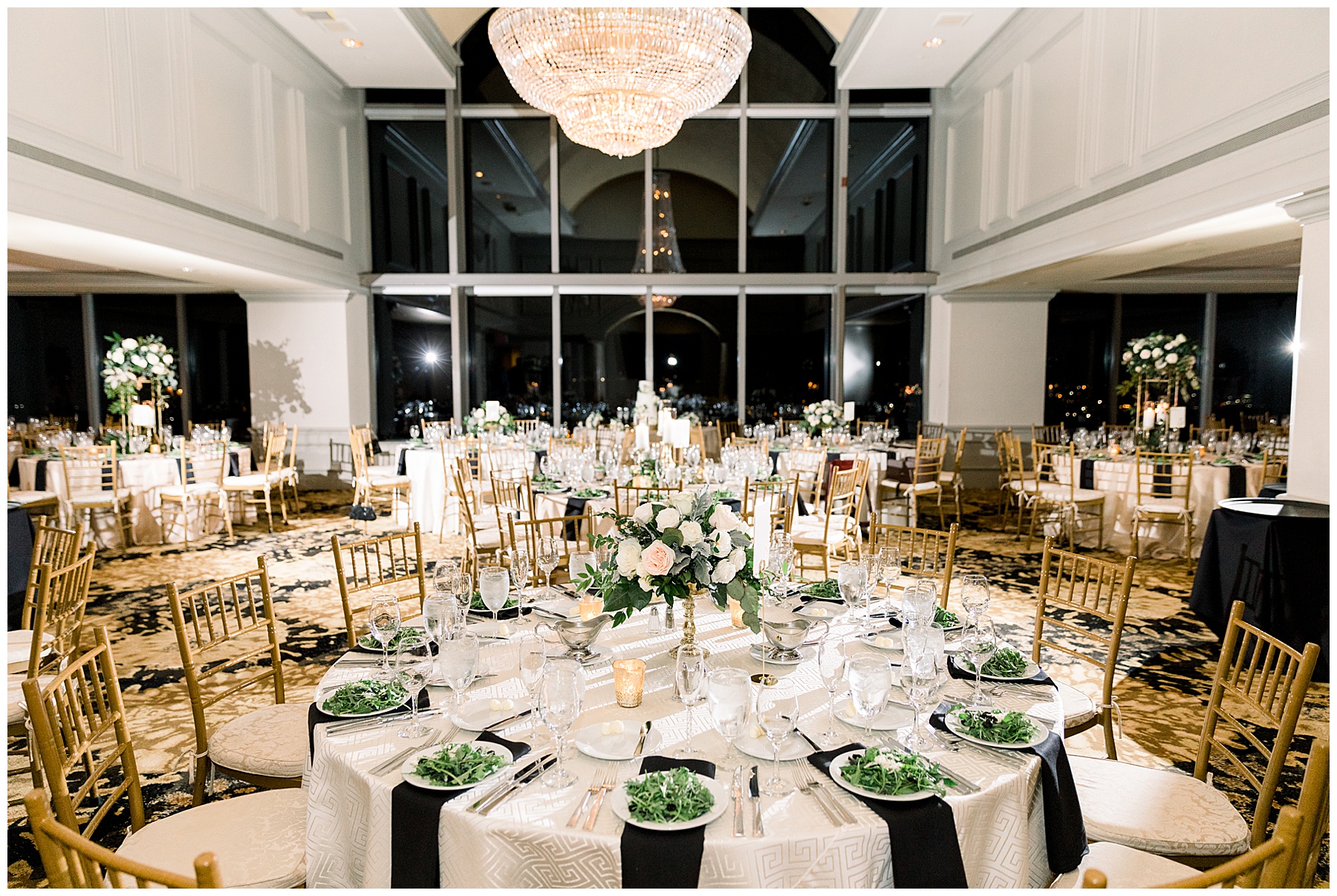 Downtown Raleigh NC Wedding Photographer - Tiffany L Johnson Photography_0126.jpg