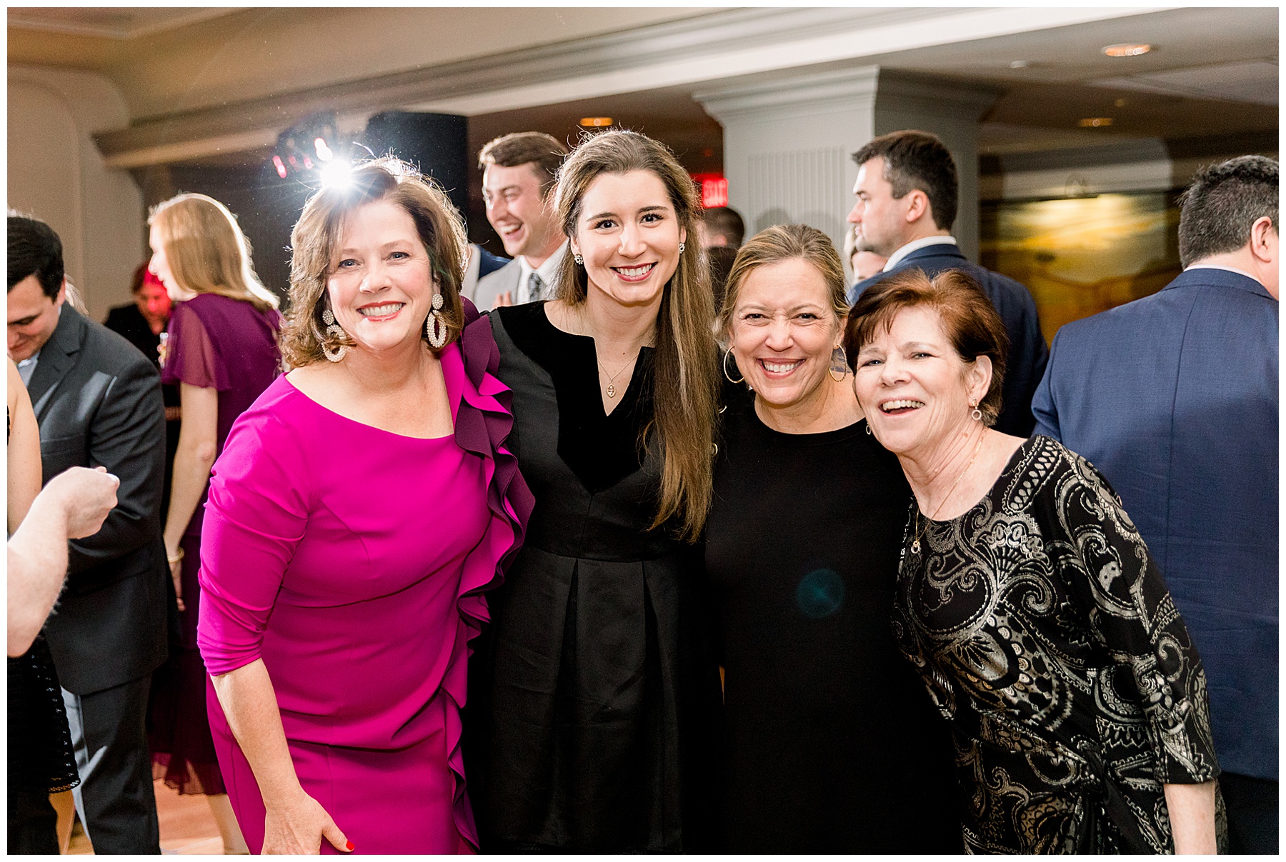 Downtown Raleigh NC Wedding Photographer - Tiffany L Johnson Photography_0143.jpg