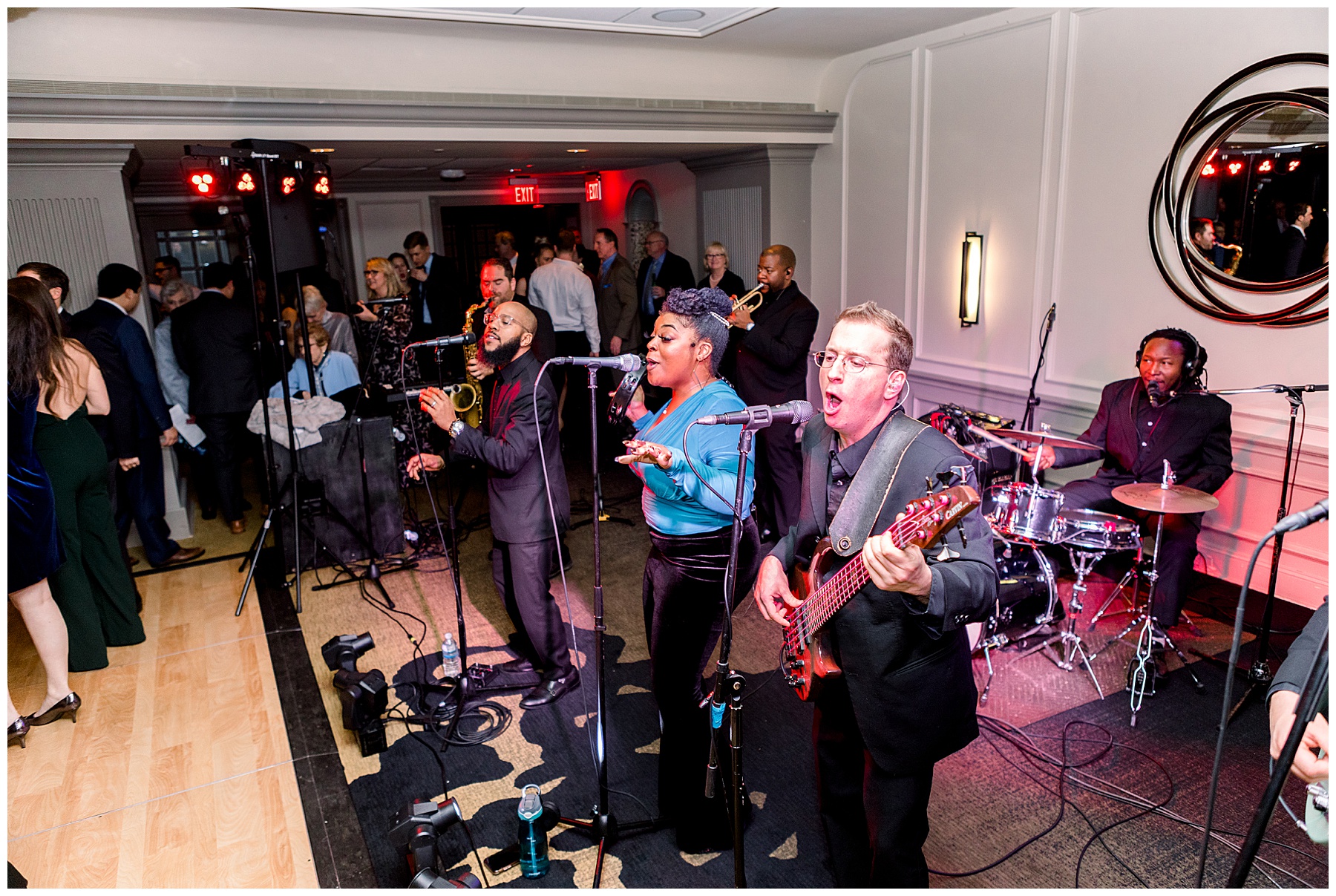 Downtown Raleigh NC Wedding Photographer - Tiffany L Johnson Photography_0162.jpg