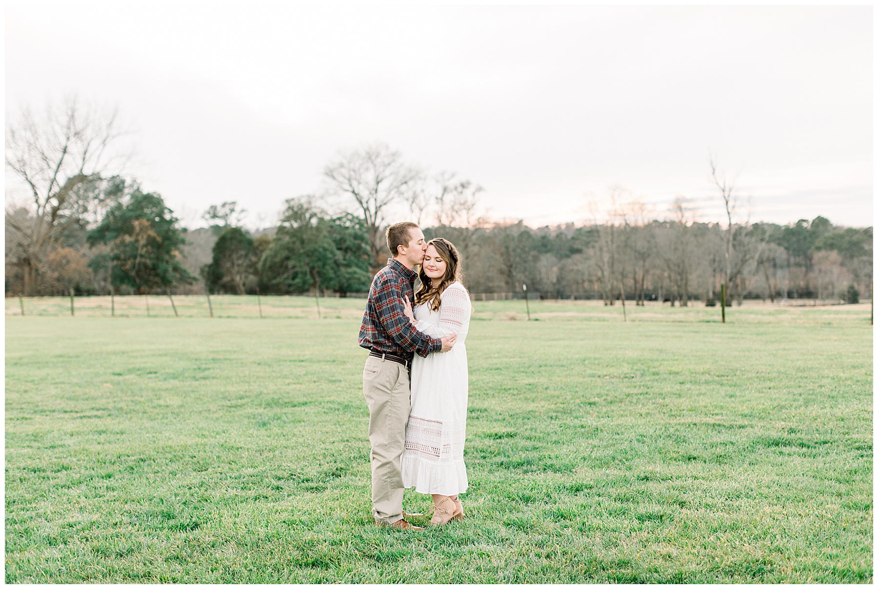 Rose Hill Plantation Engagement Session - Tiffany L Johnson Photography_0003.jpg